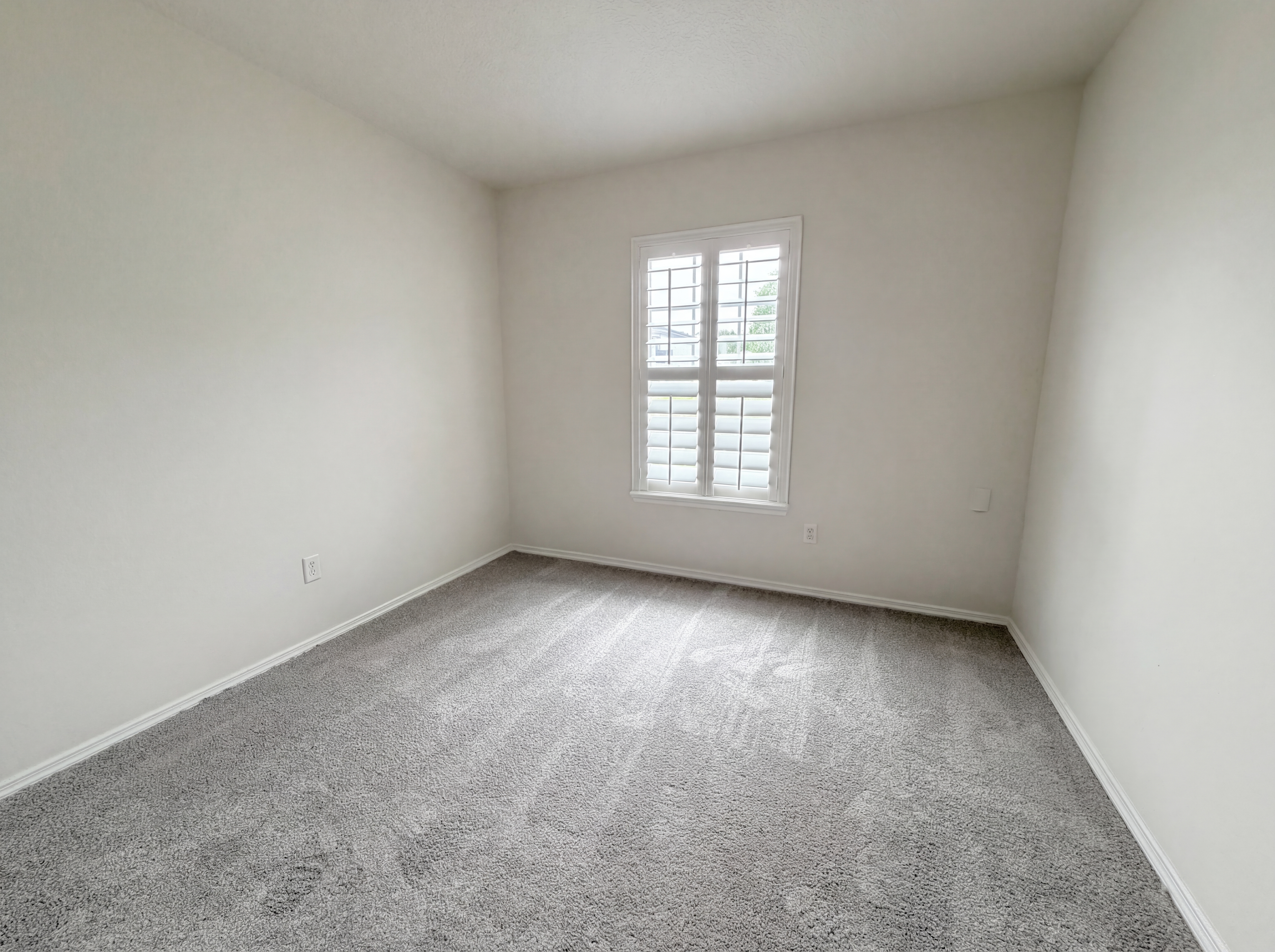 Photo 12 of 17 of 11862 Alexandra Dr, Jacksonville, FL