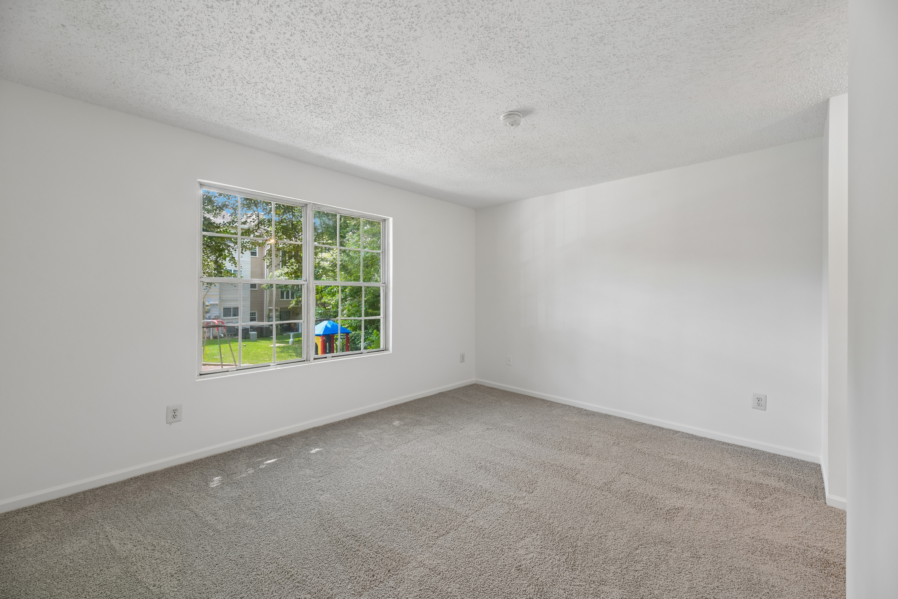 Photo 23 of 29 of 9260 Niki Pl, Manassas, VA