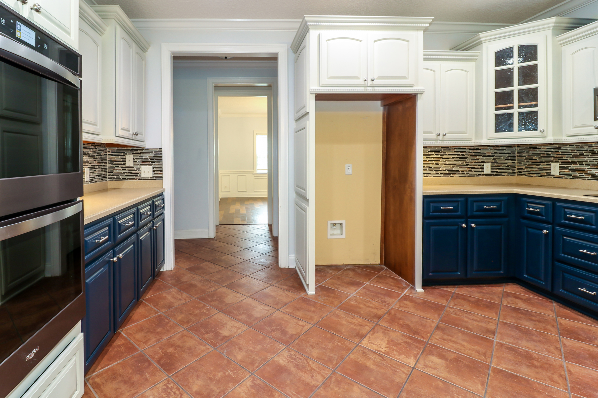 Photo 2 of 22 of 746 Catherine St, Jesup, GA