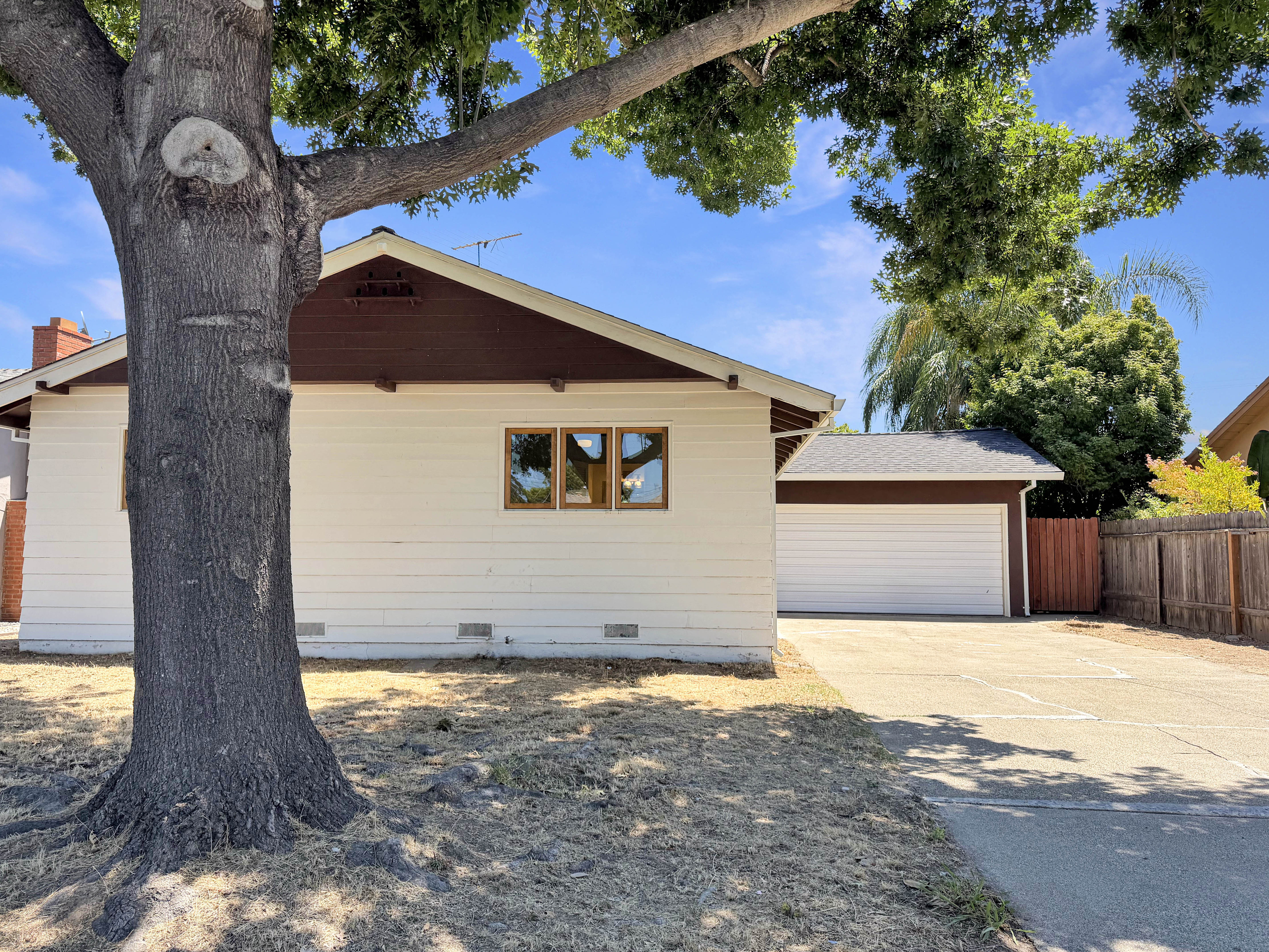 Photo 27 of 45 of 5351 Bonniemae Way, Sacramento, CA