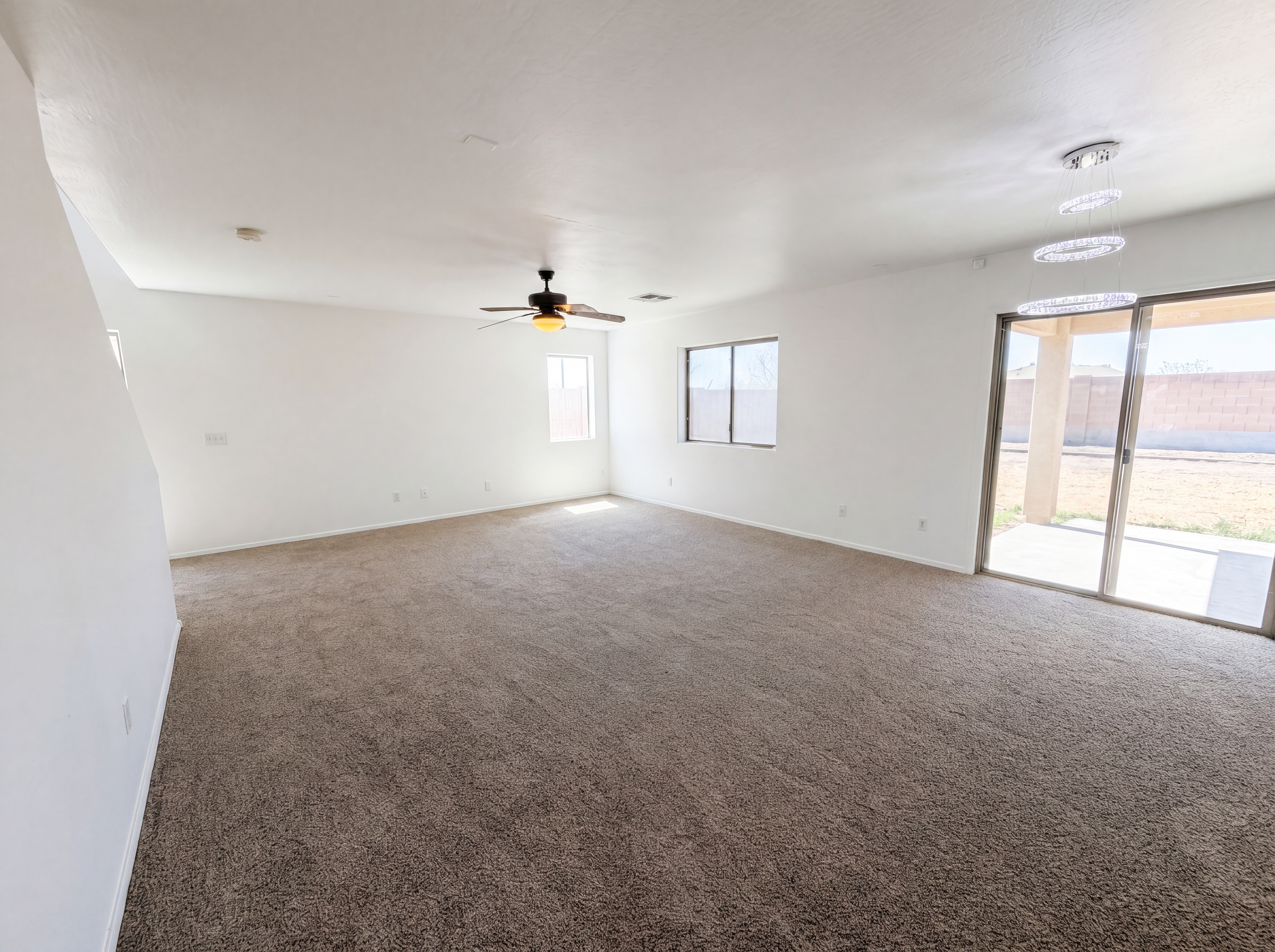 Photo 8 of 29 of 25779 W Satellite Ln, Buckeye, AZ