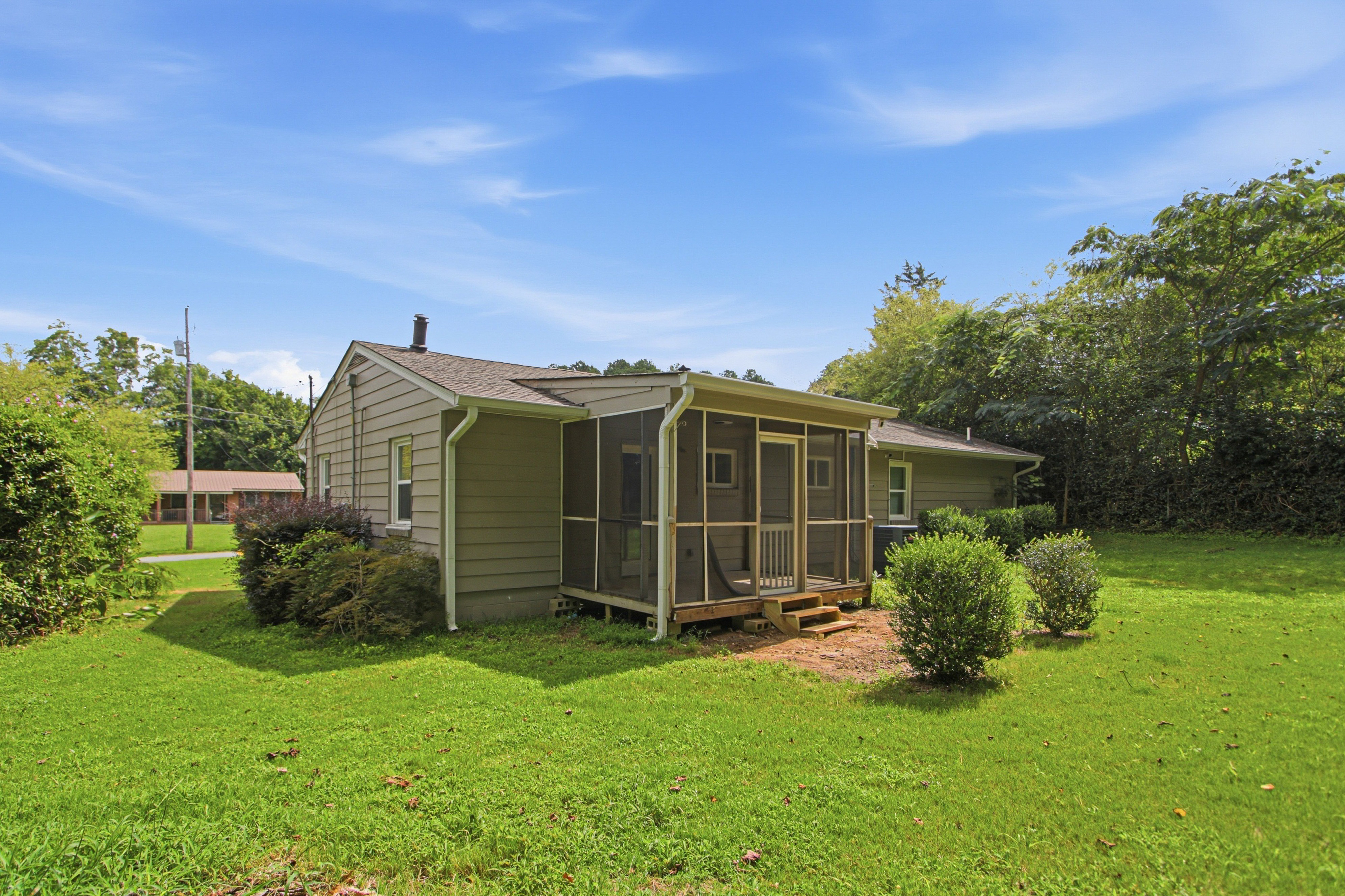 Photo 21 of 26 of 414 Paulding Ln, Dallas, GA