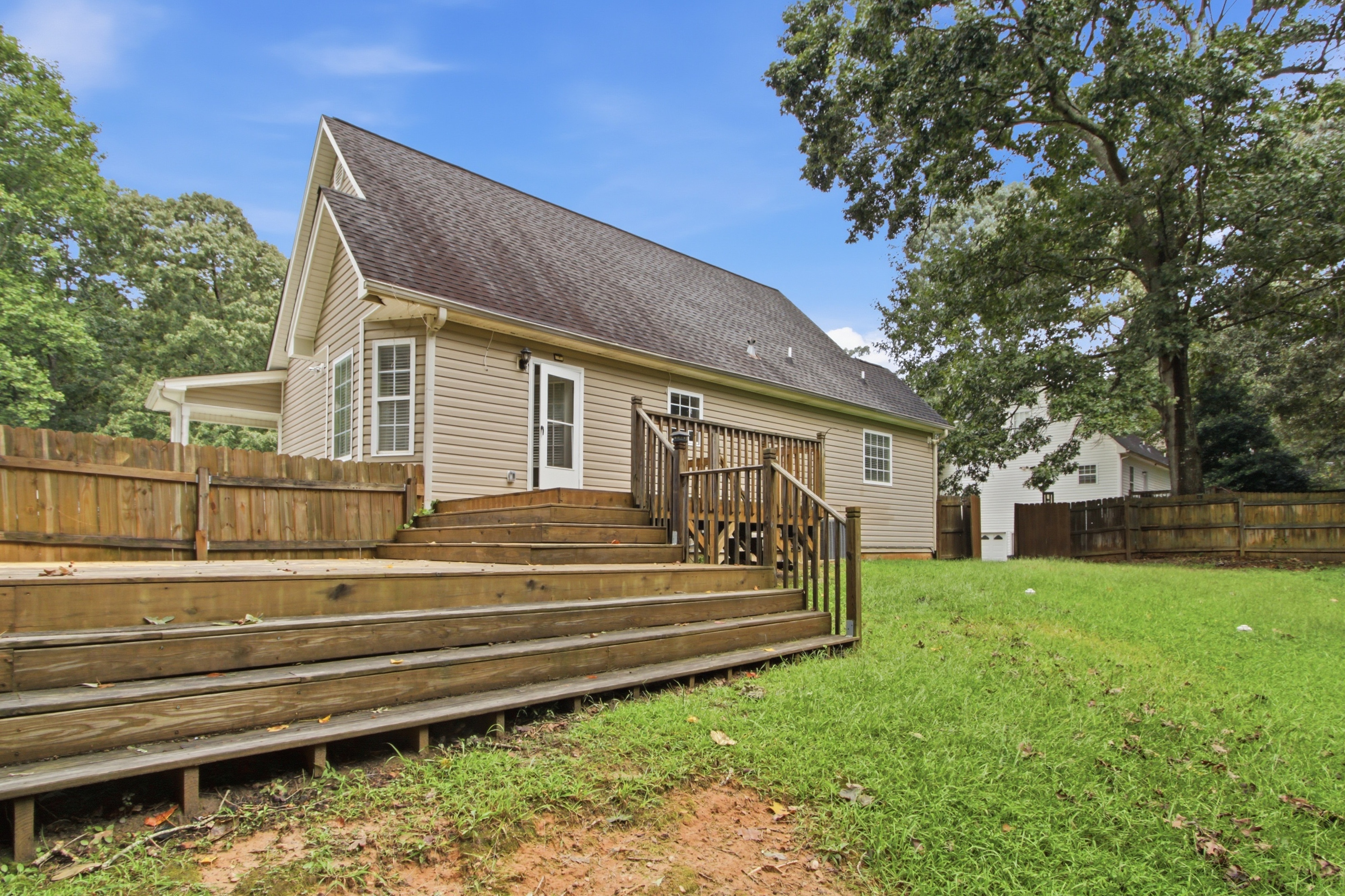 Photo 29 of 34 of 221 Glen Ridge Dr, Villa Rica, GA