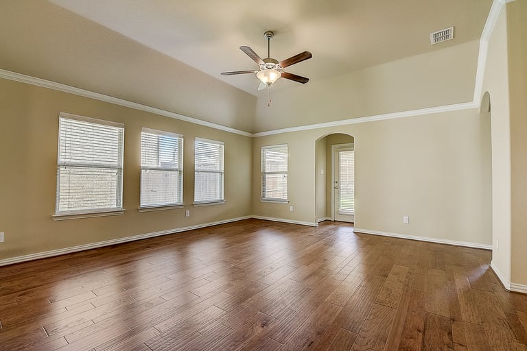 Photo 20 of 32 - 424 Attlee Dr, Fate, TX 75189