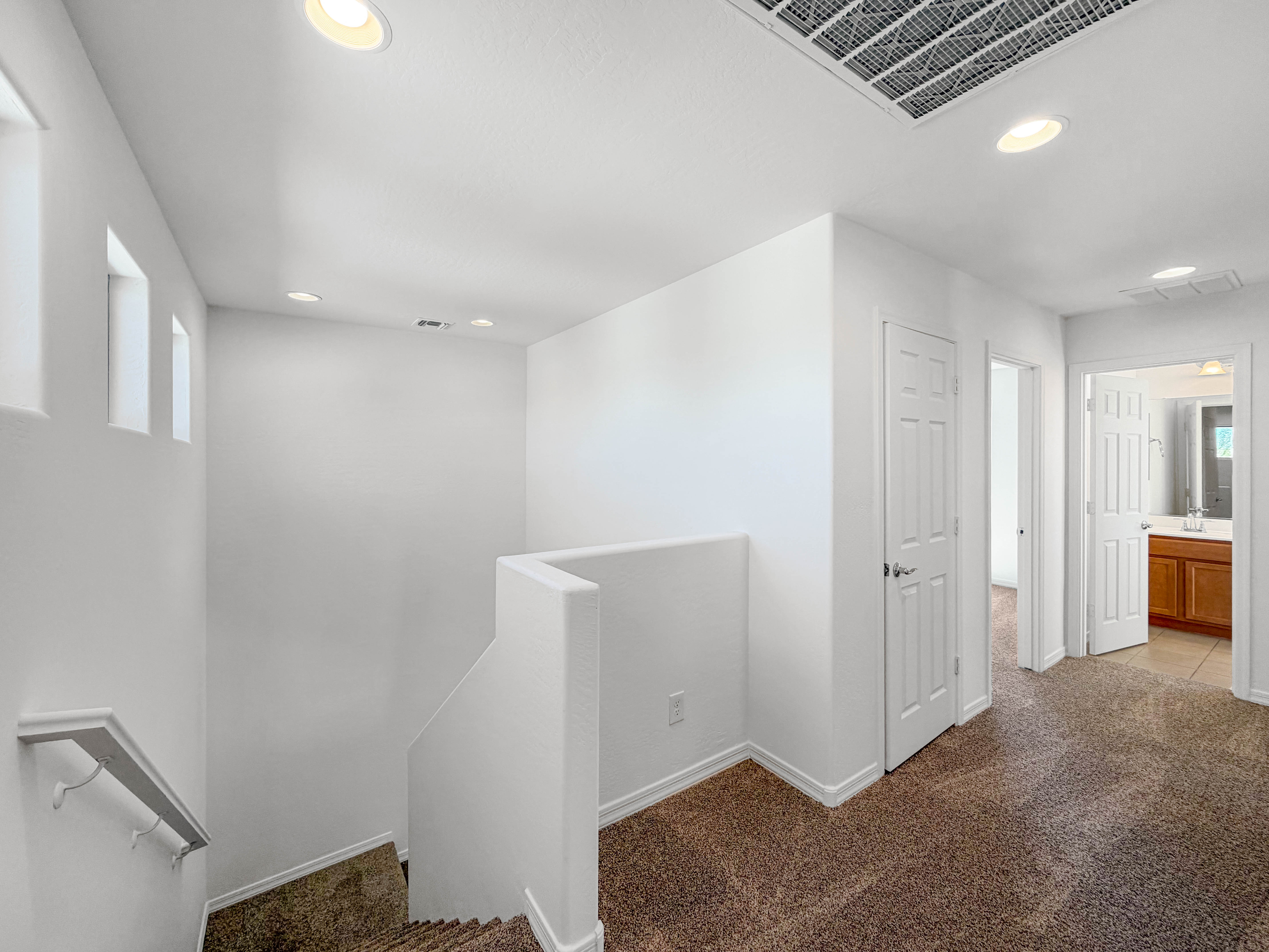 Photo 10 of 24 of 3215 W Pollack St, Phoenix, AZ