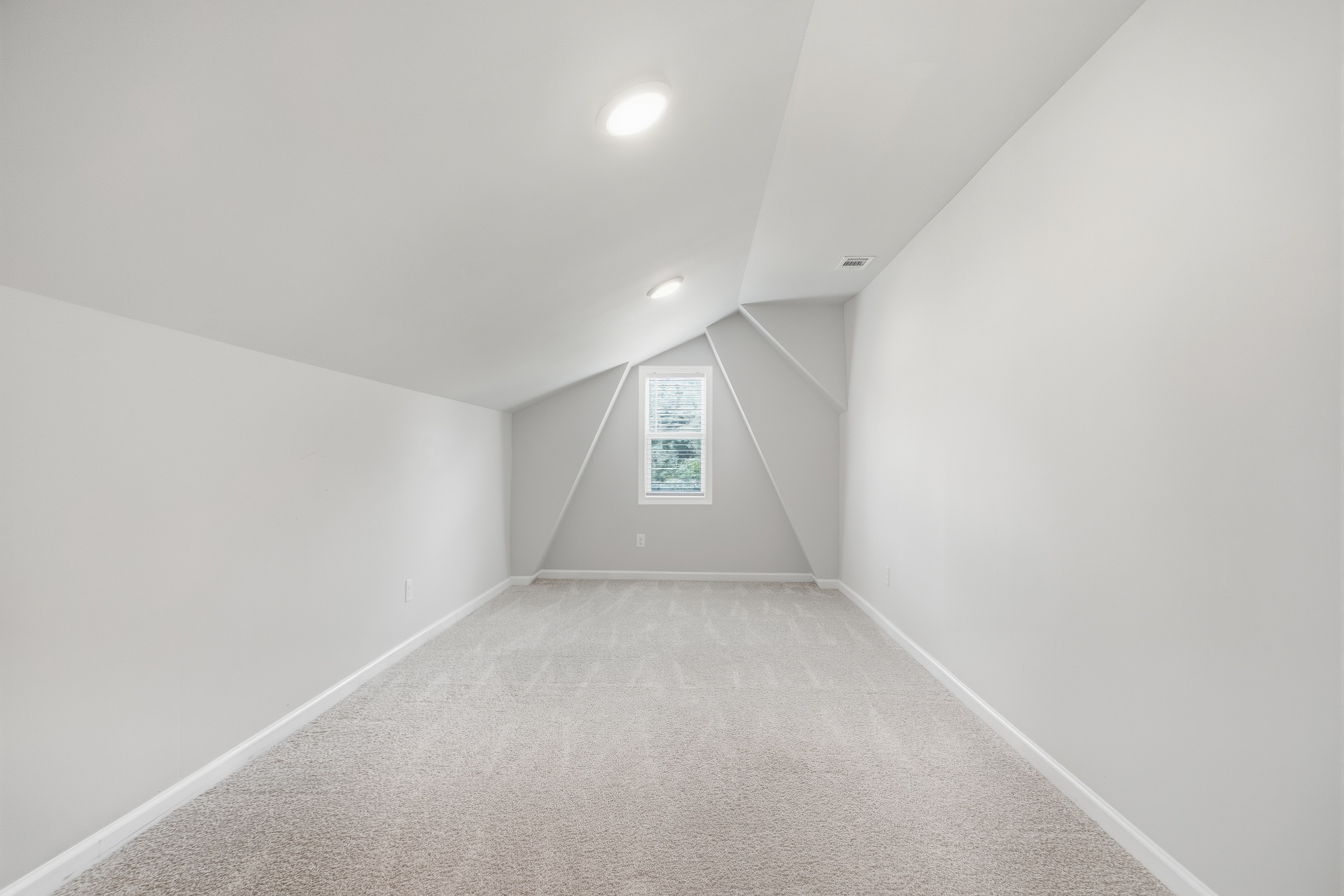 Photo 44 of 67 of 2878 Oak Springs Dr, Statham, GA