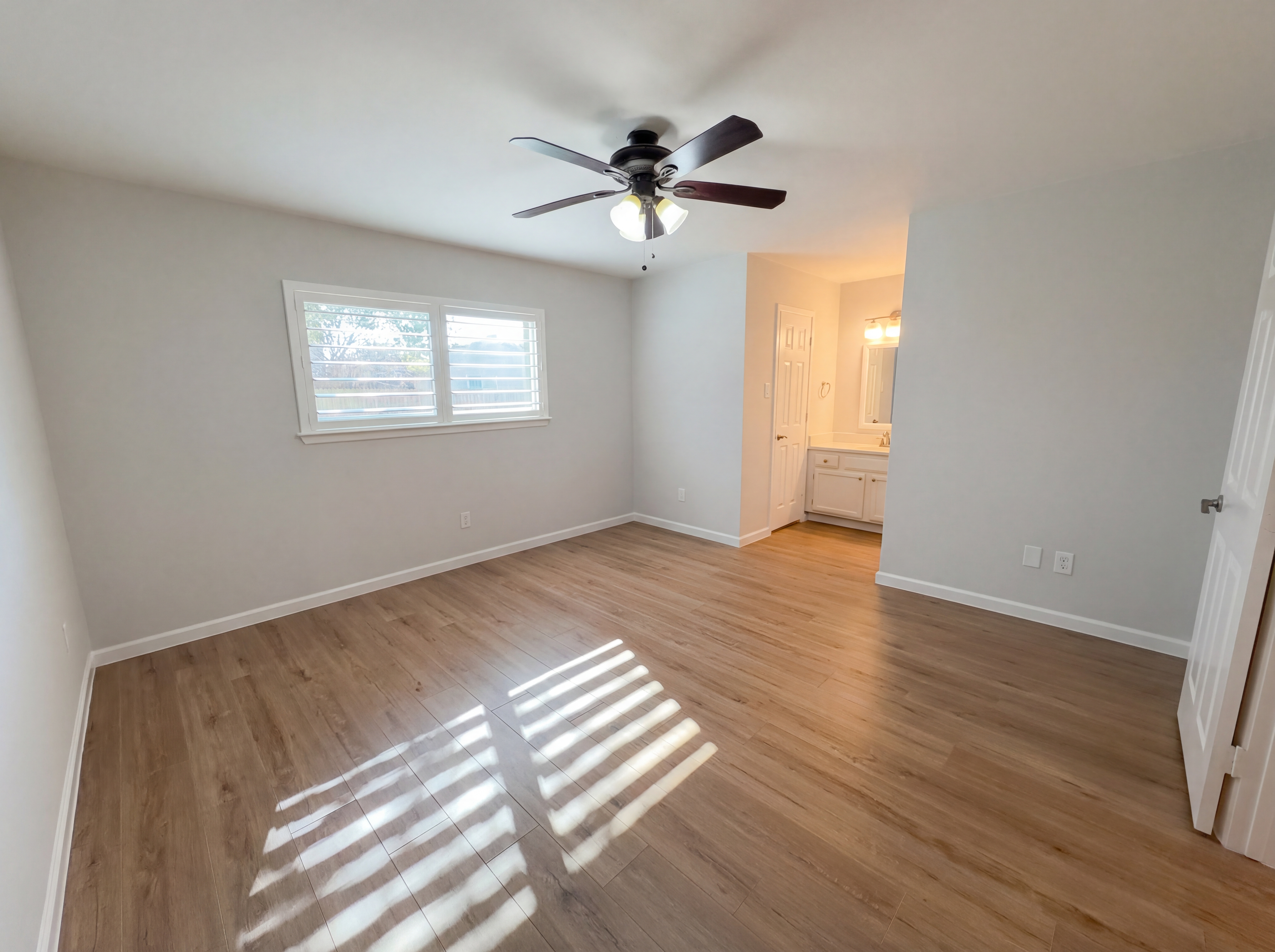 Photo 17 of 24 of 5333 Buckner Dr, Flower Mound, TX