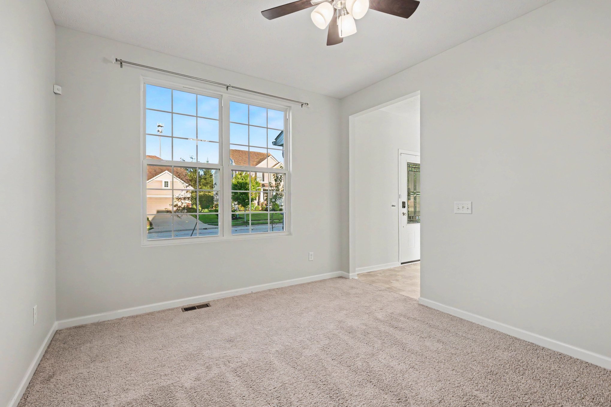 Photo 6 of 17 of 57 Garnett Cir, Copley, OH