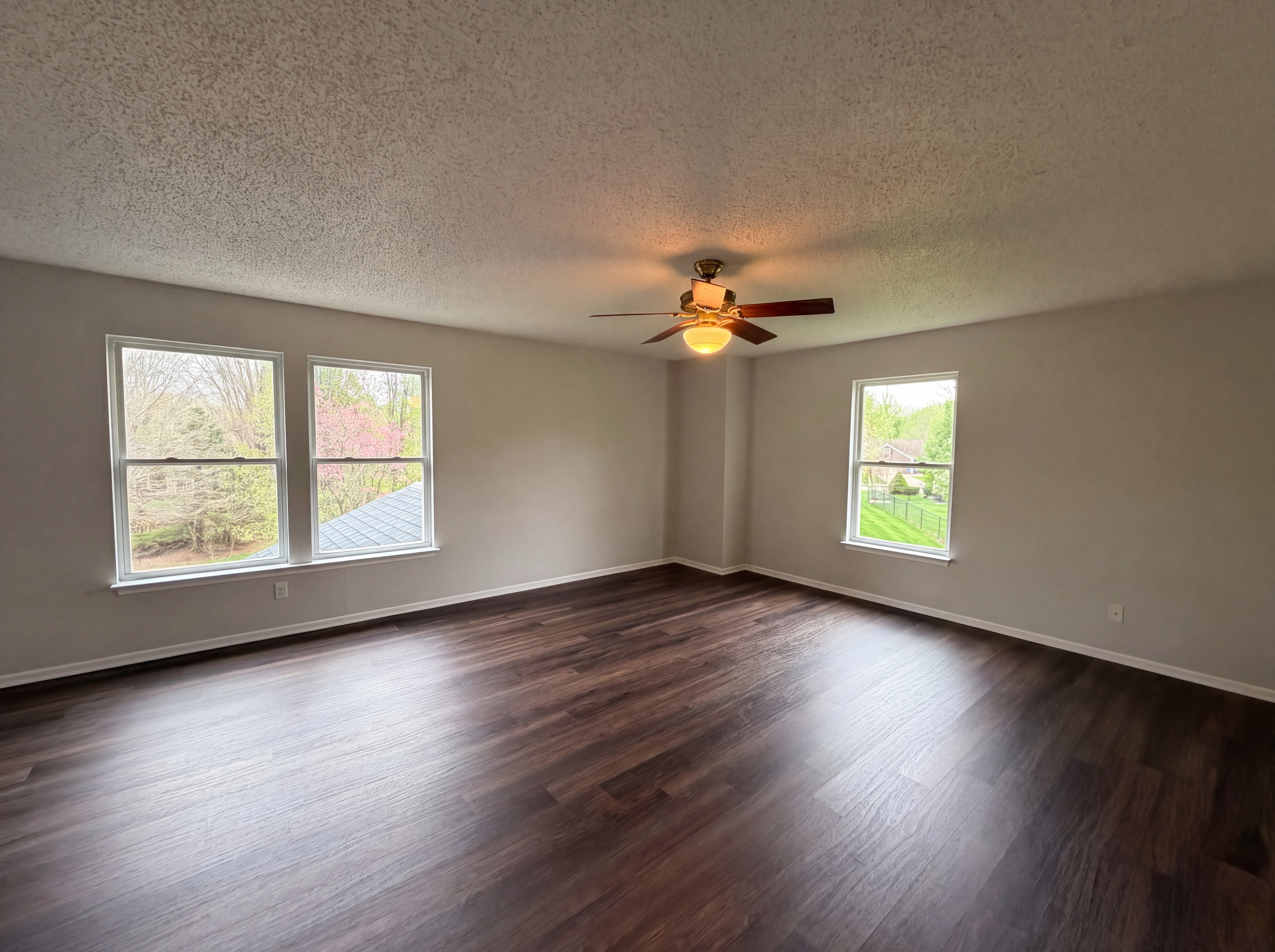 Photo 11 of 22 of 1108 Albemarle Cir, Noblesville, IN