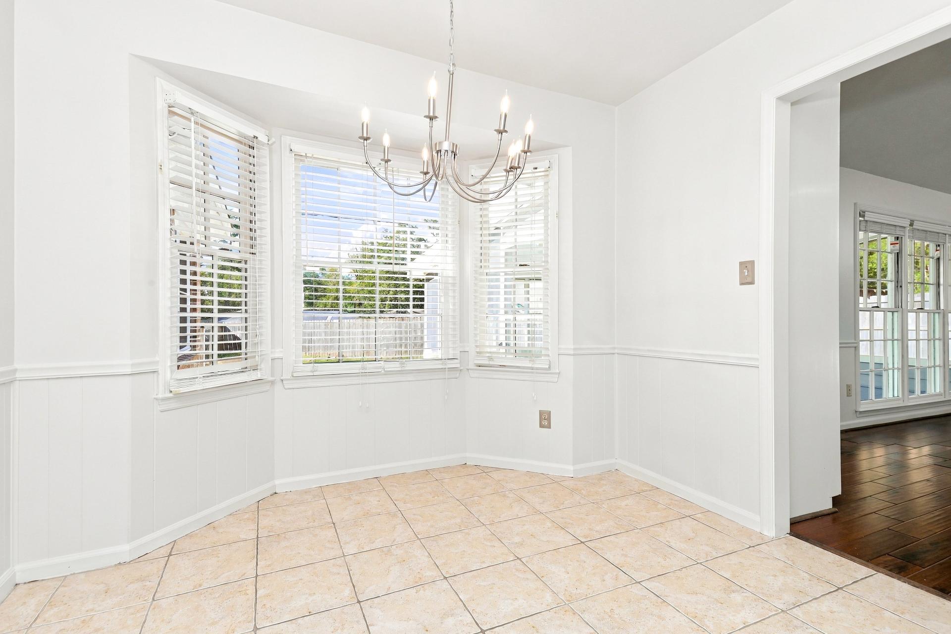 Photo 17 of 20 of 4303 Castlewood Pkwy, Columbus, GA