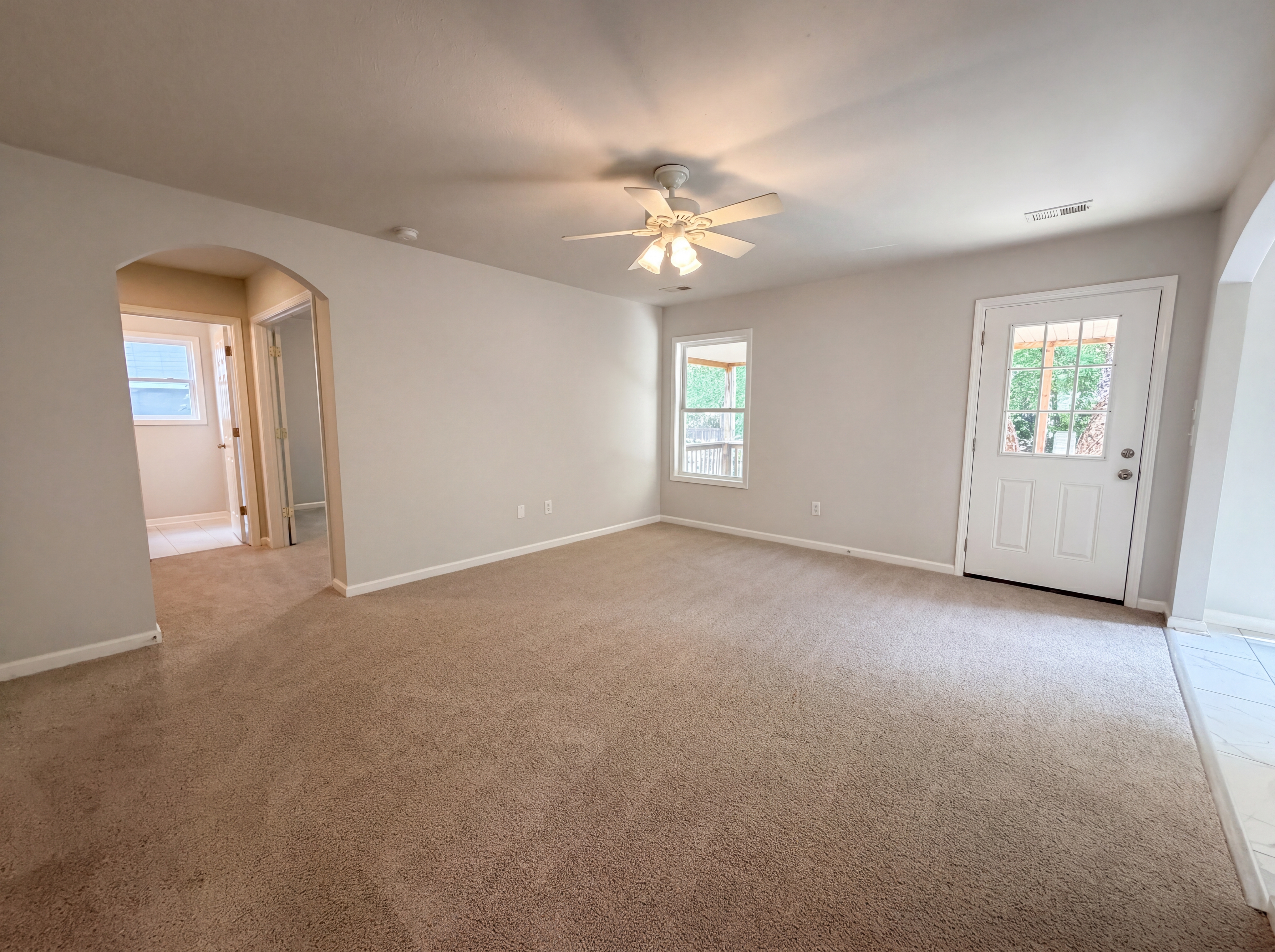 Photo 18 of 29 of 154 Ashewicke Dr, Columbia, SC