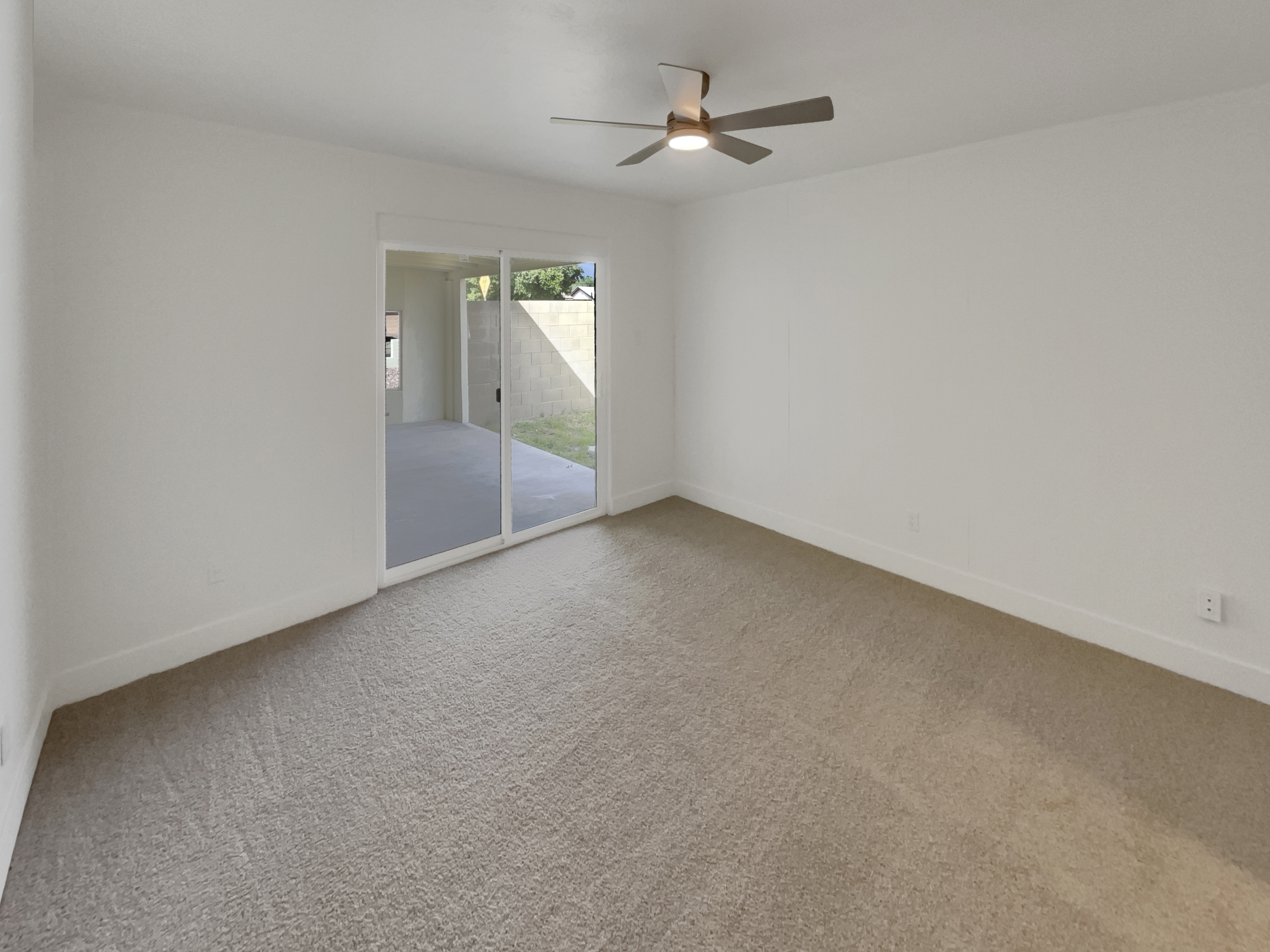 Photo 16 of 33 of 6633 W Colter St, Glendale, AZ
