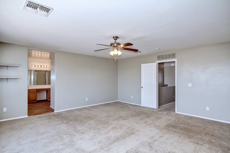 Photo 6 of 21 - 23153 W Ashleigh Marie Dr, Buckeye, AZ 85326