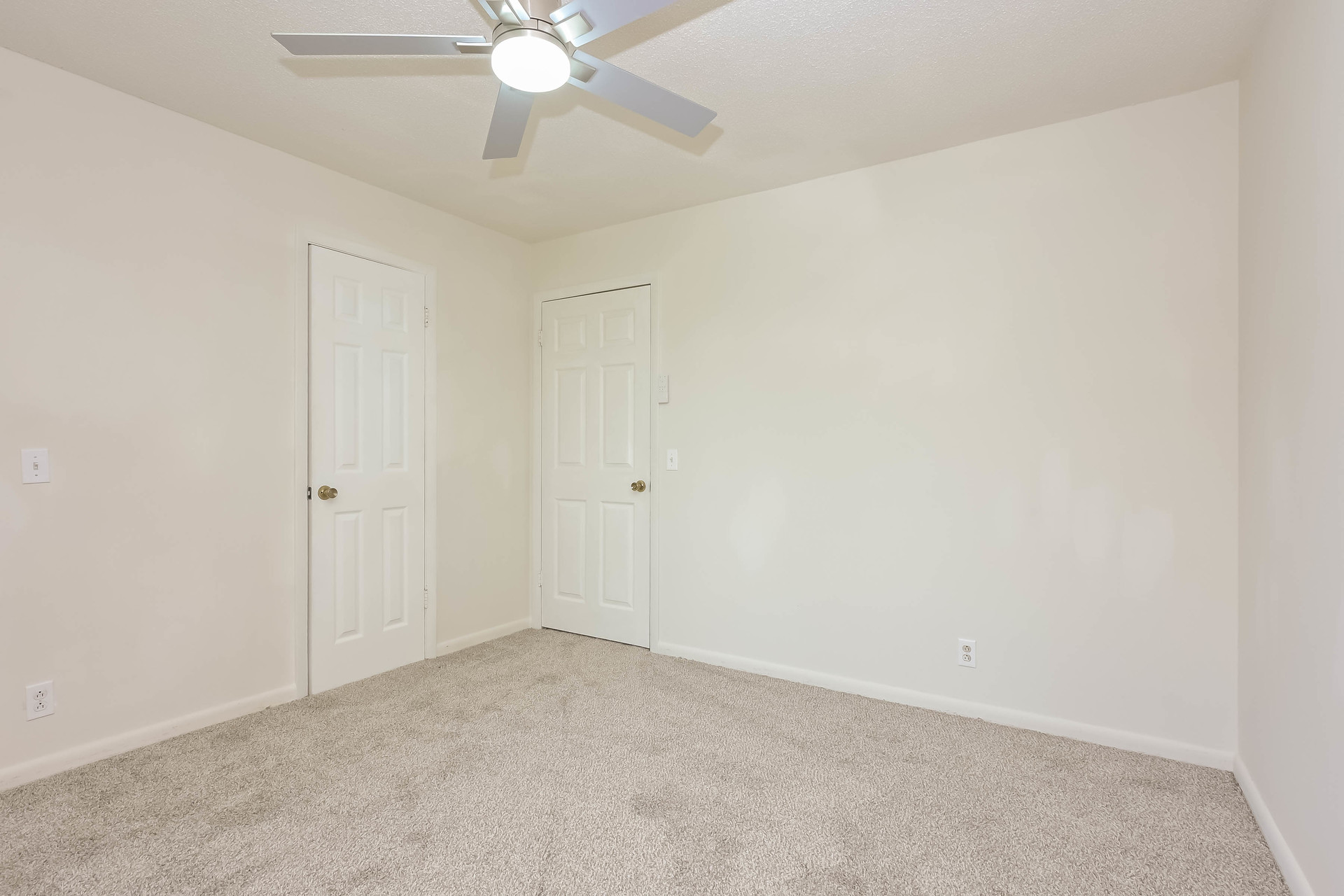 Photo 14 of 21 of 763 Oak Ave, Pinehurst, GA