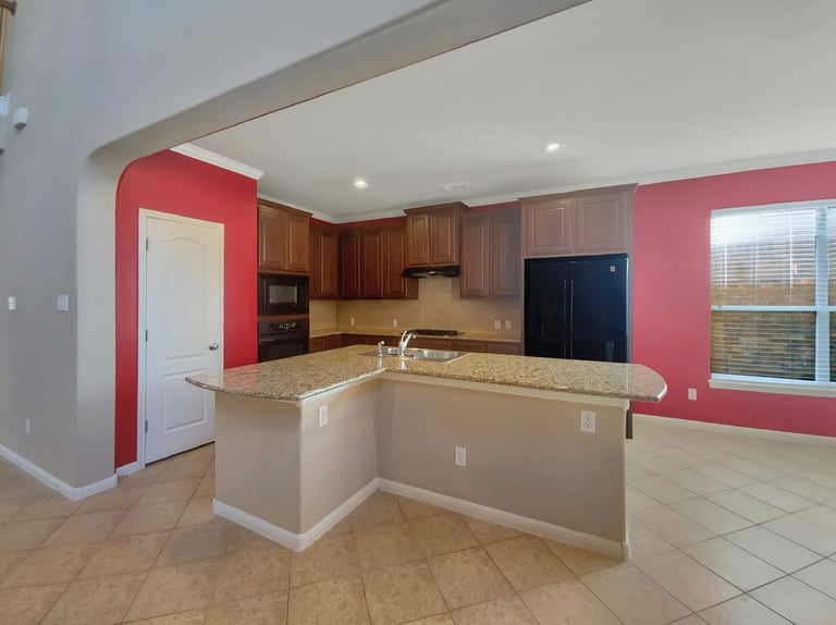 Photo 15 of 35 - 7900 Menler Dr, Austin, TX 78735