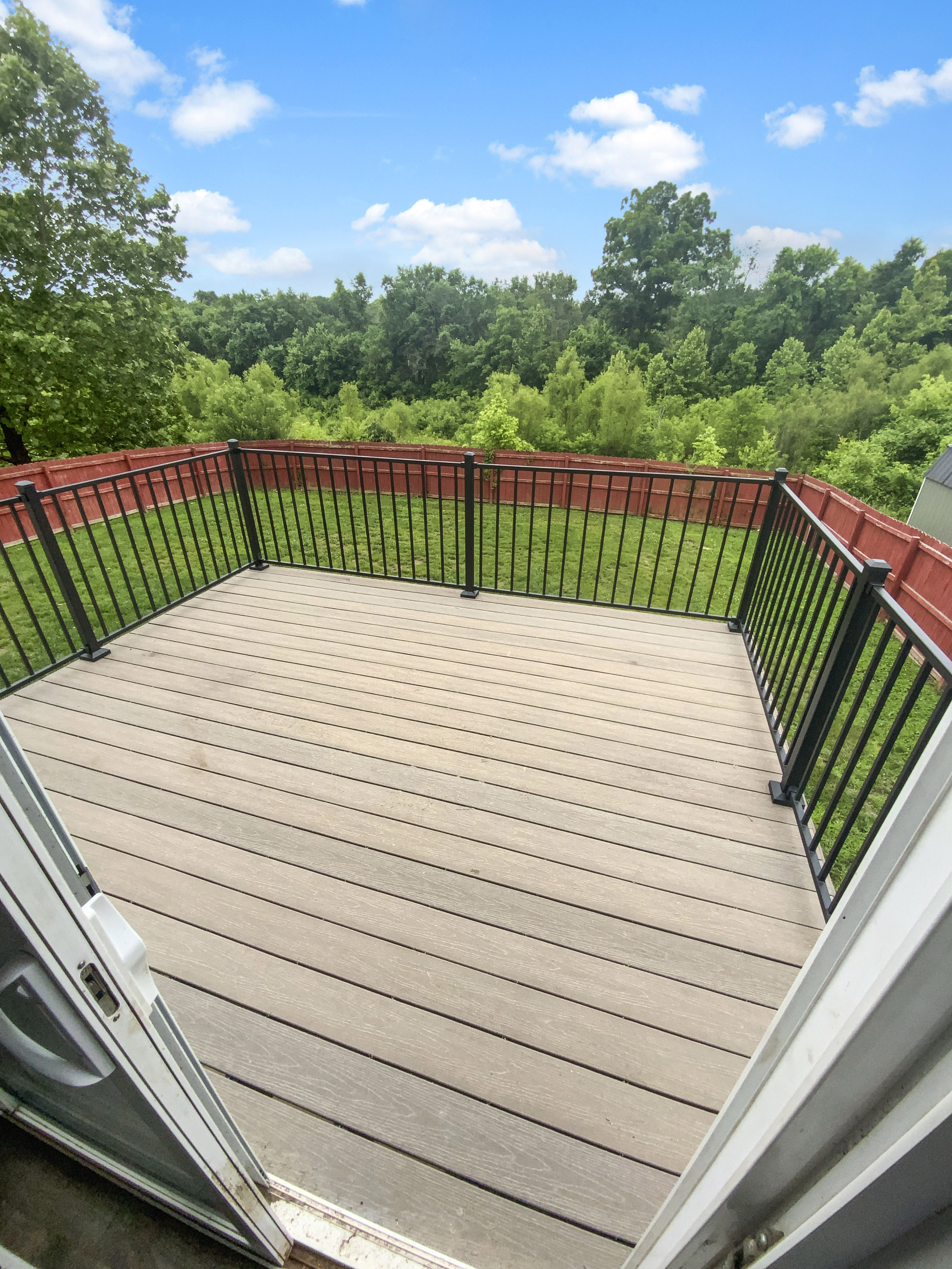 Photo 9 of 19 of 1713 Waters Edge Way, Pevely, MO