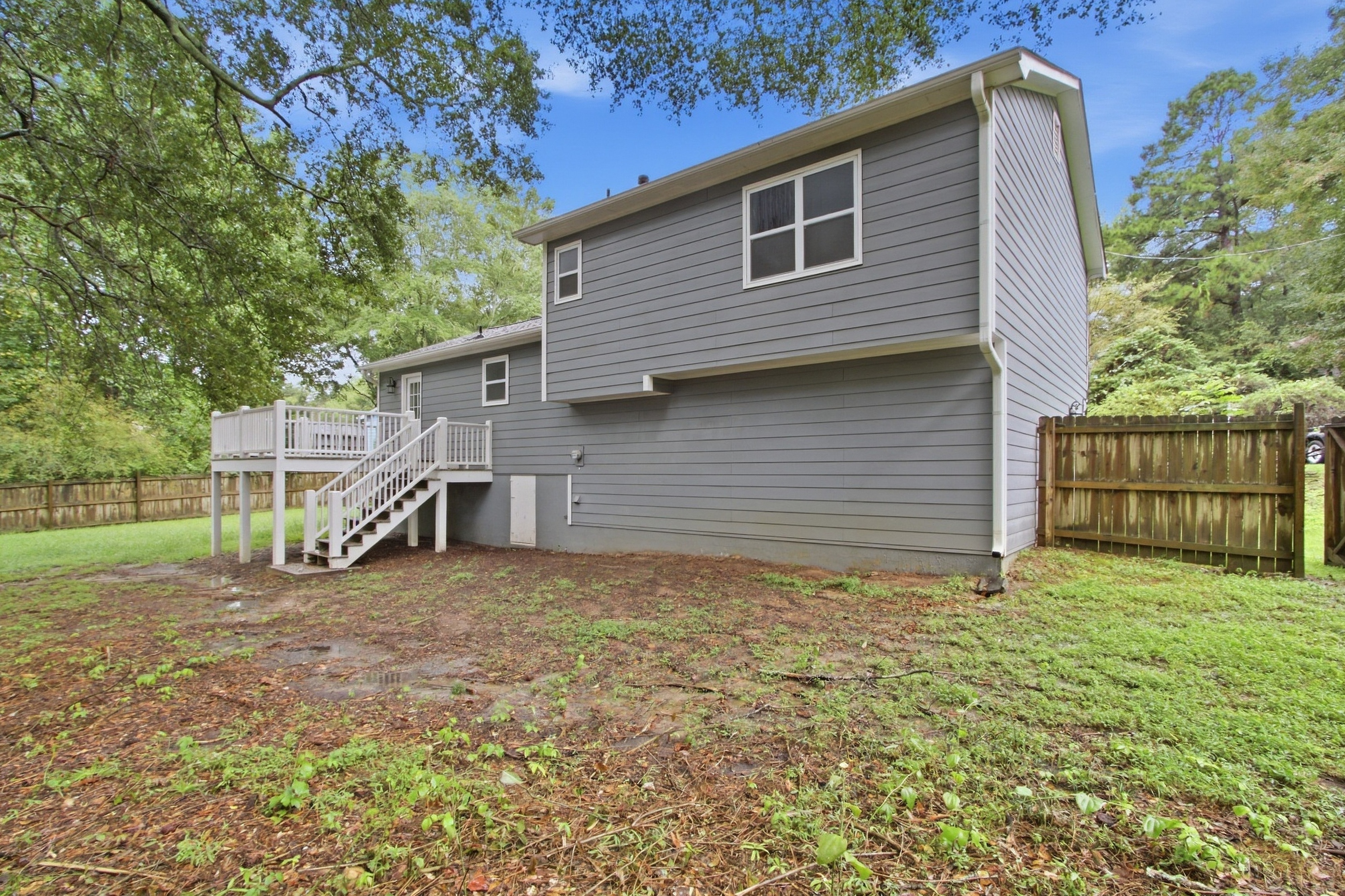 Photo 5 of 29 of 3240 Valley View St, Powder Springs, GA