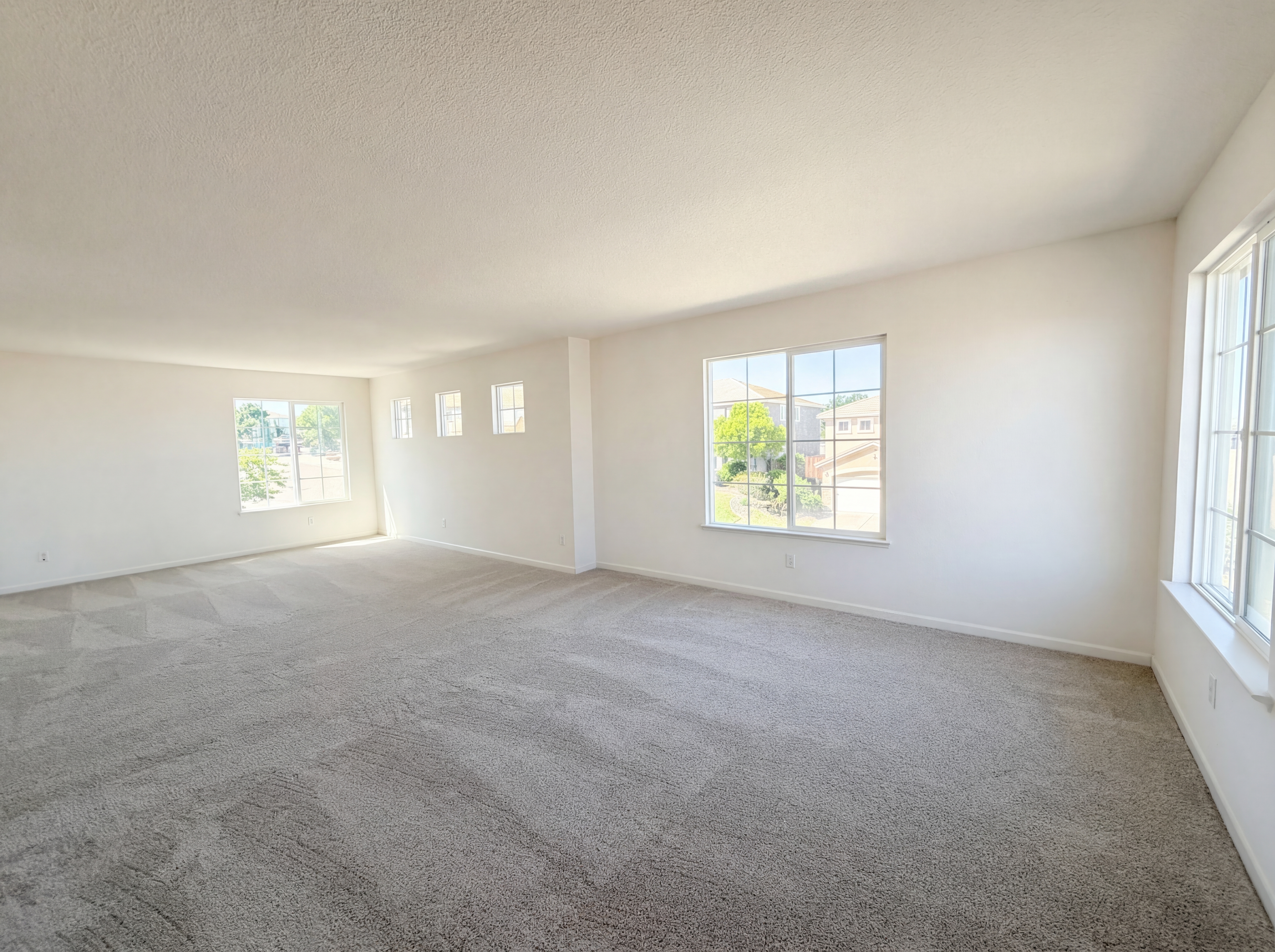 Photo 41 of 47 of 1257 Brooktrail Dr, Pittsburg, CA