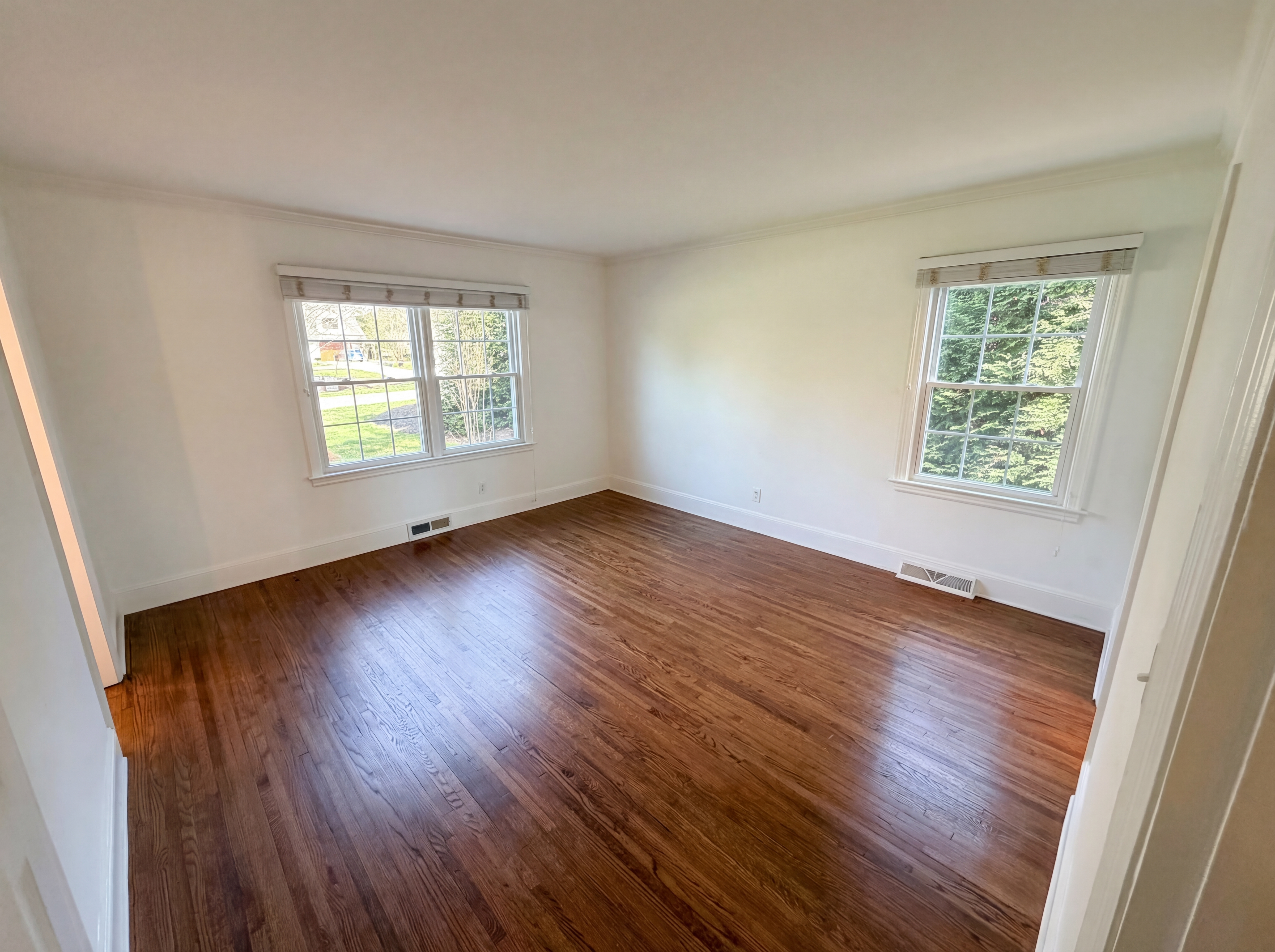 Photo 14 of 32 of 4467 Woodlark Ln, Charlotte, NC