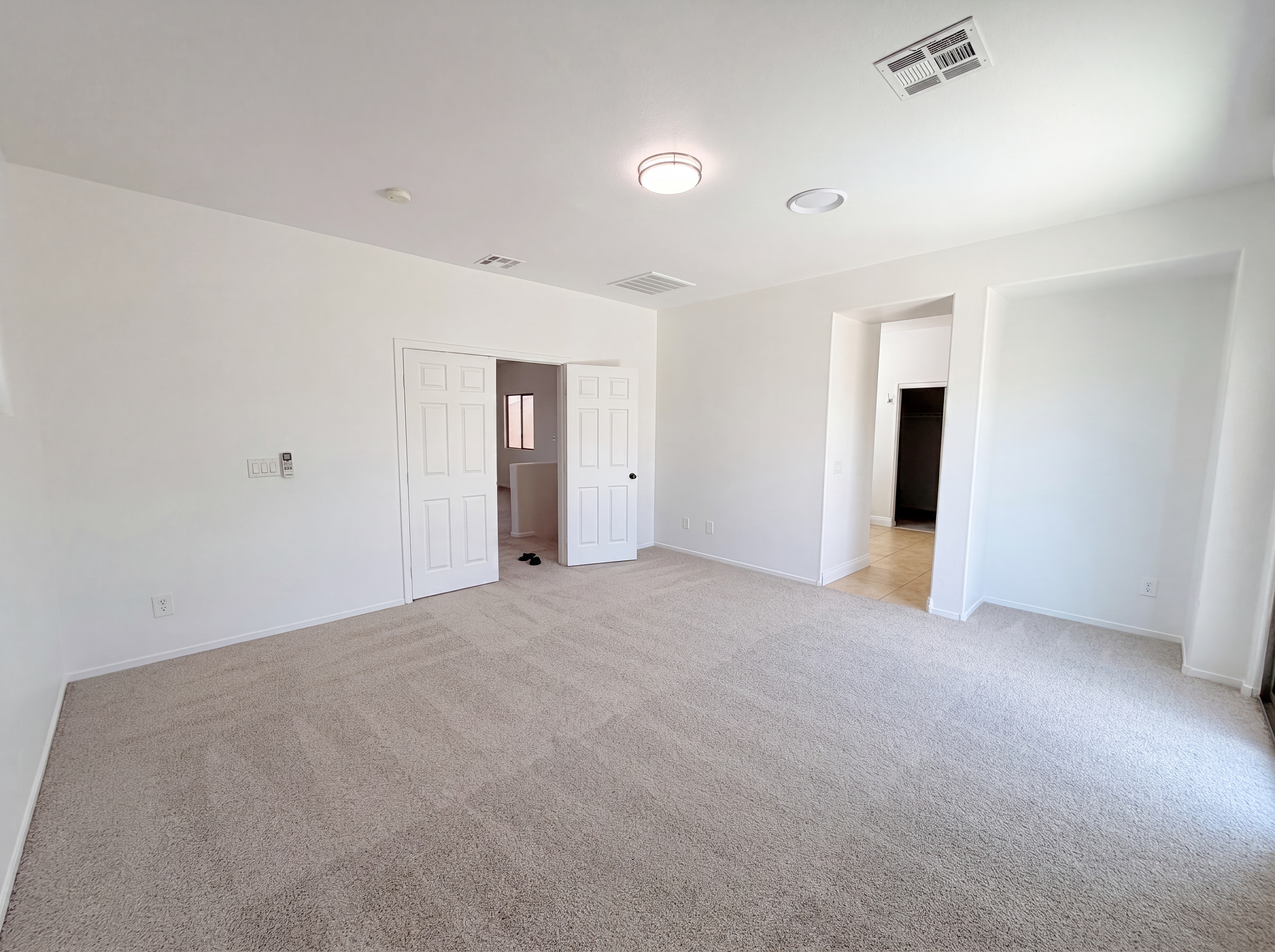 Photo 4 of 52 of 1812 John Bevy Ct, North Las Vegas, NV