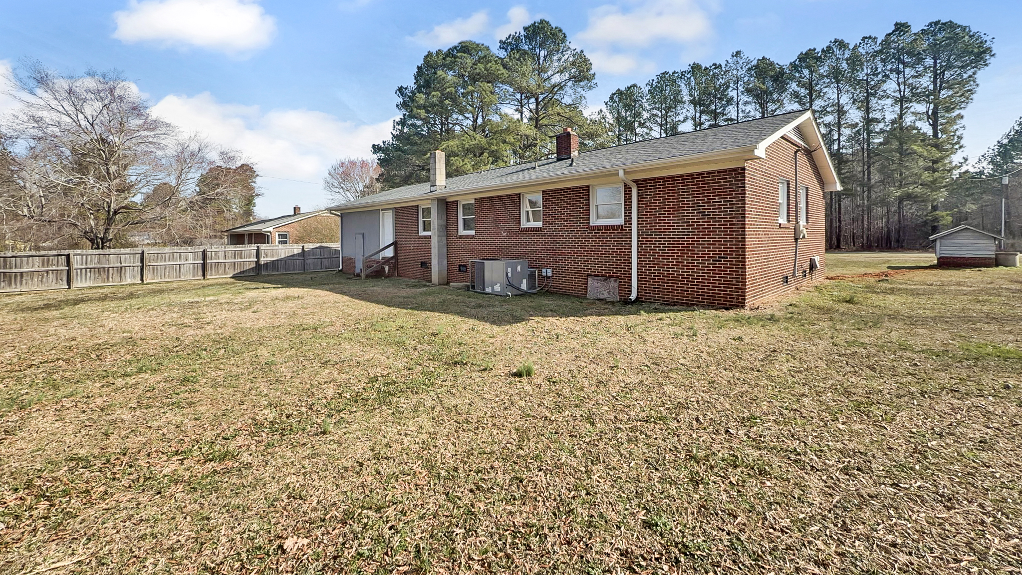 Photo 6 of 15 of 5503 Antioch Rd, Oxford, NC