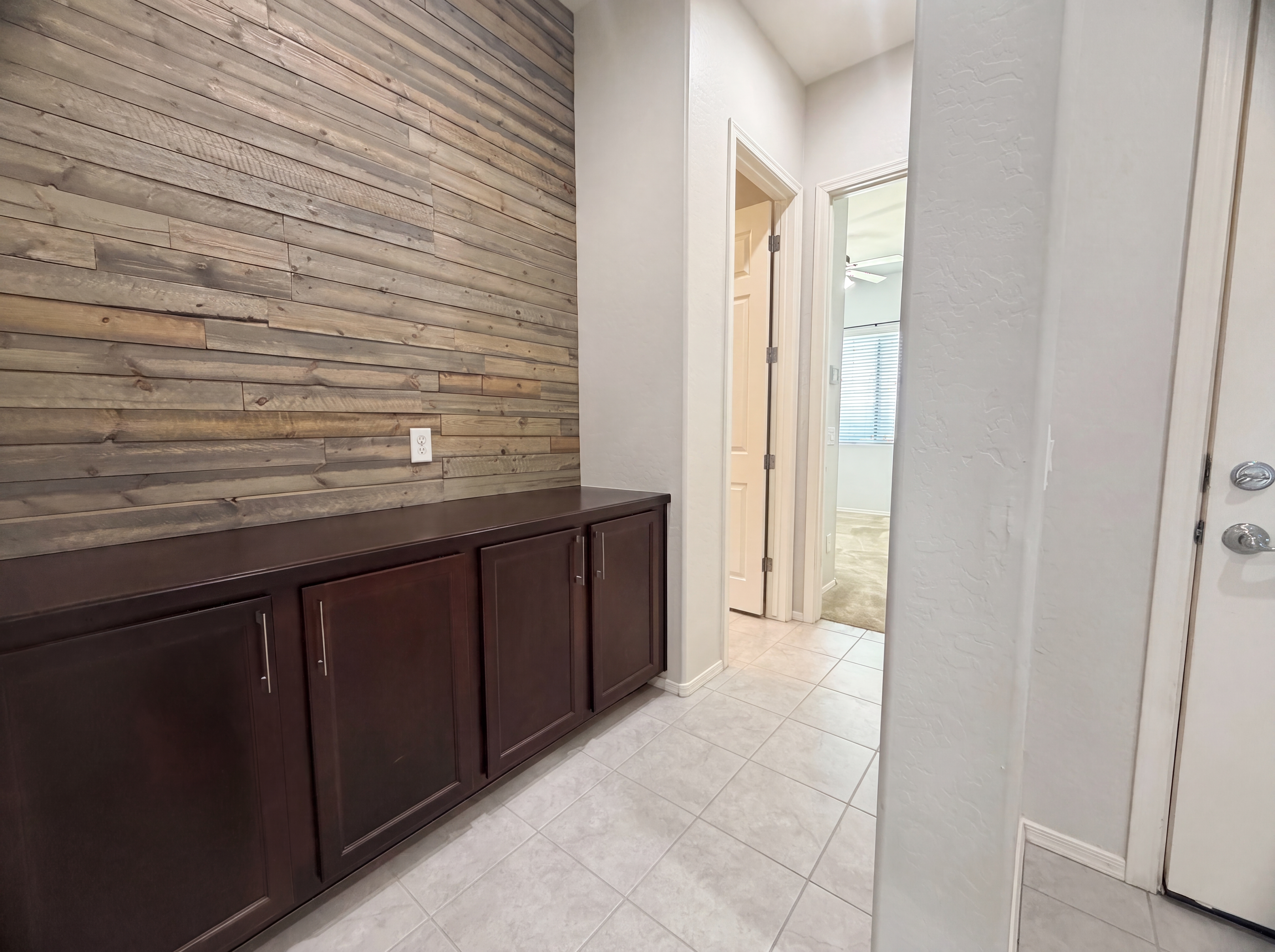 Photo 8 of 19 of 22718 E Silver Creek Ln, Queen Creek, AZ