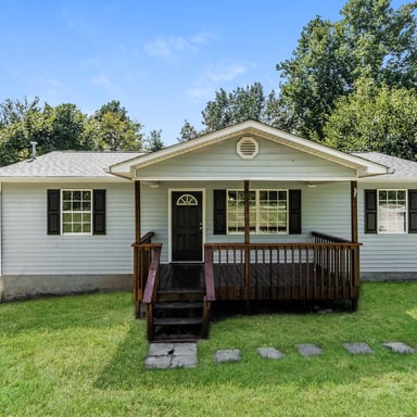 Property photo 1 of 252 Queener Ln