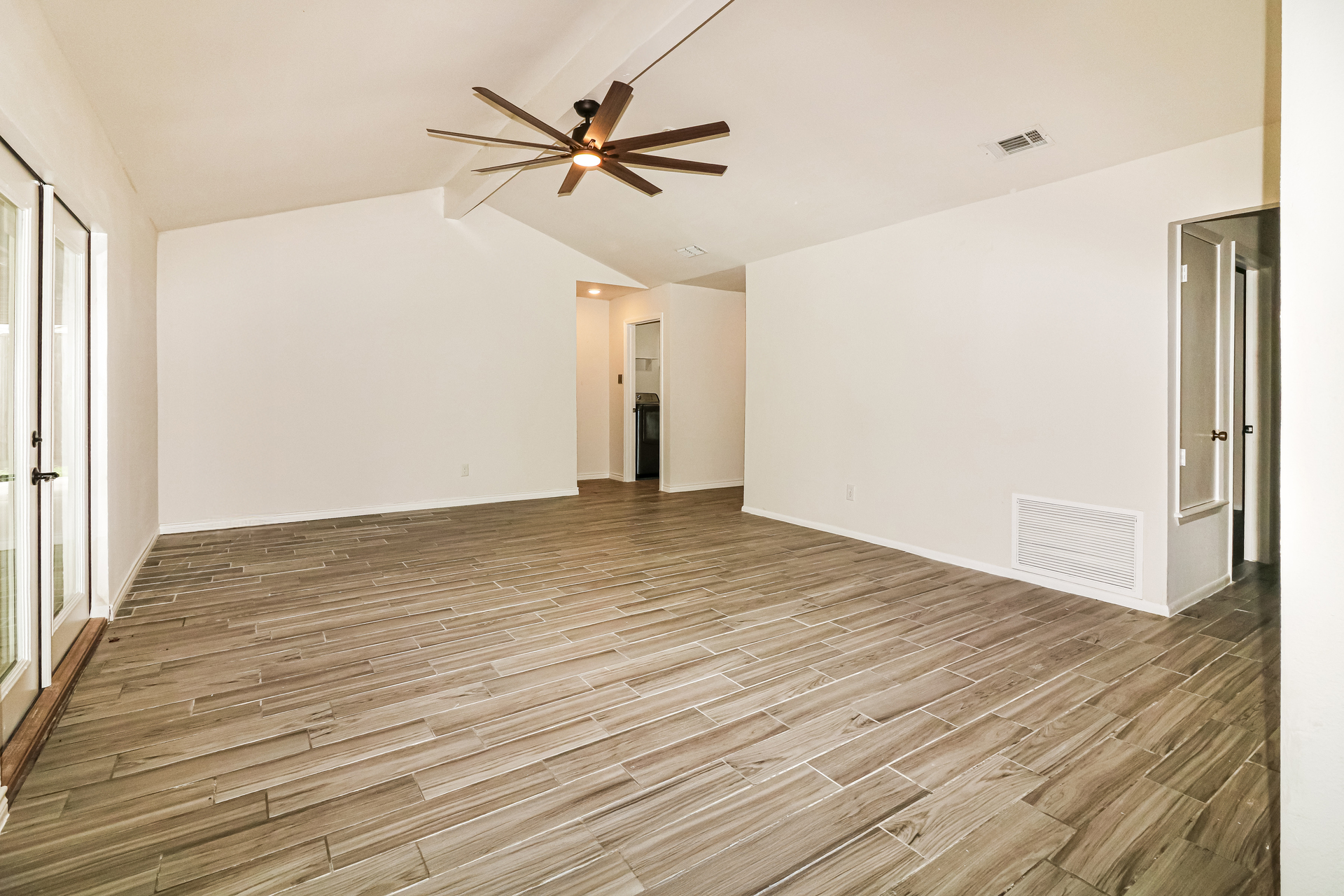 Photo 2 of 20 of 9579 Quetzal St, Corpus Christi, TX