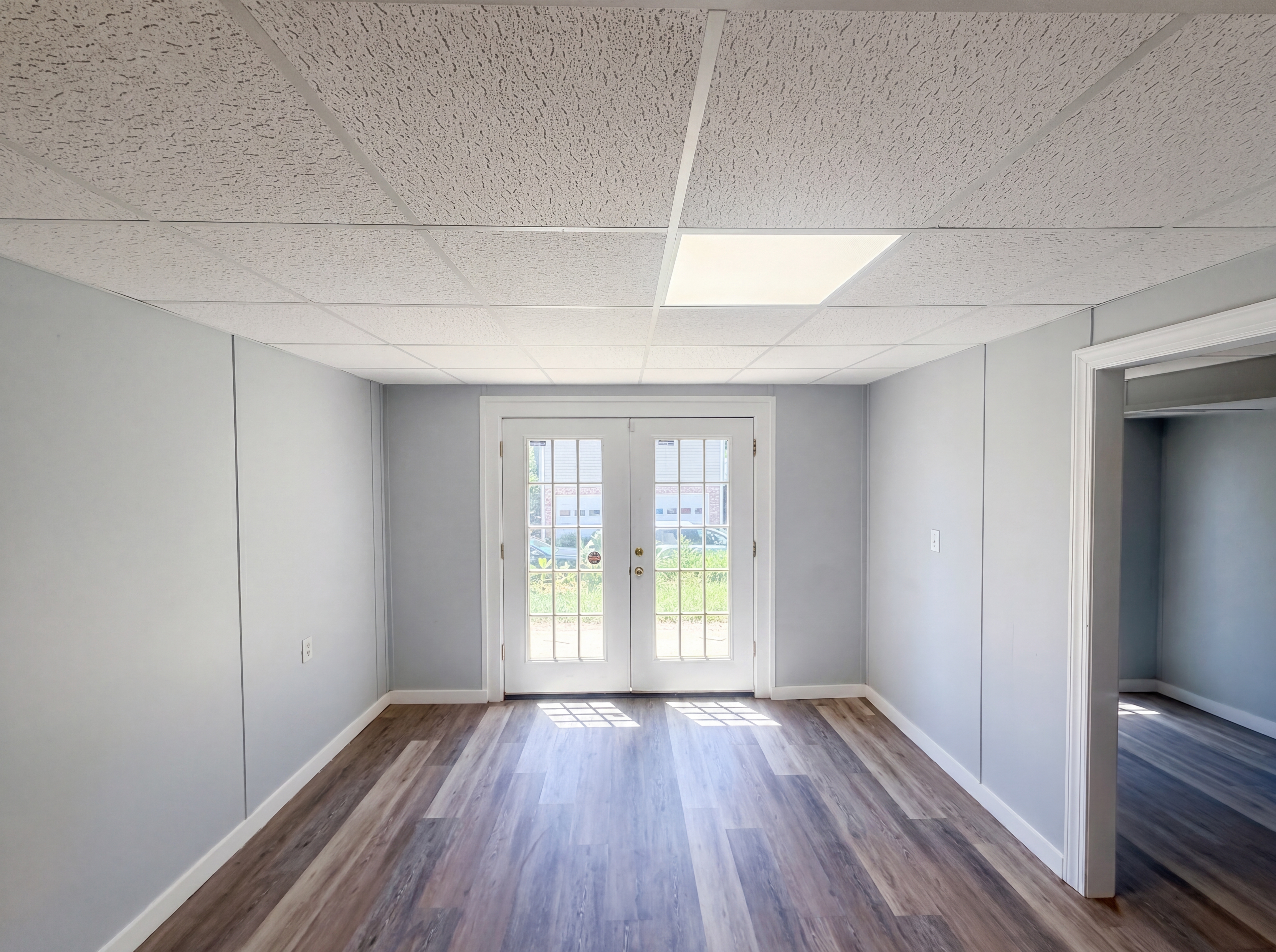 Photo 9 of 33 of 6120 Tennyson Dr, Kernersville, NC