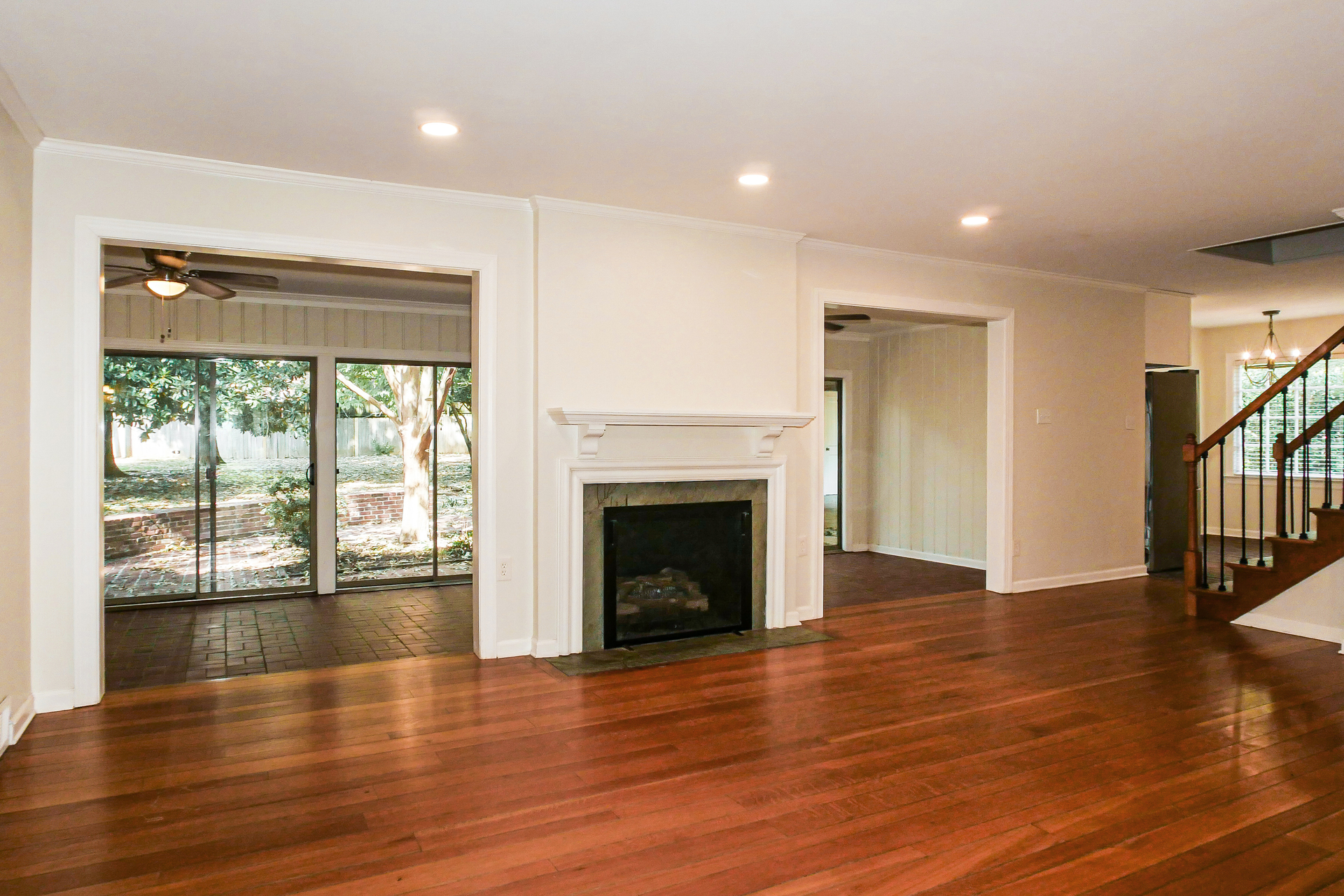 Photo 6 of 22 of 2415 Kirby Rd, Memphis, TN
