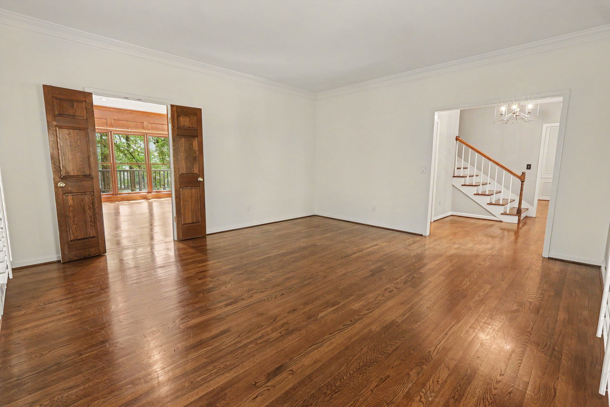 Photo 6 of 21 of 1941 River Way Dr, Hoover, AL