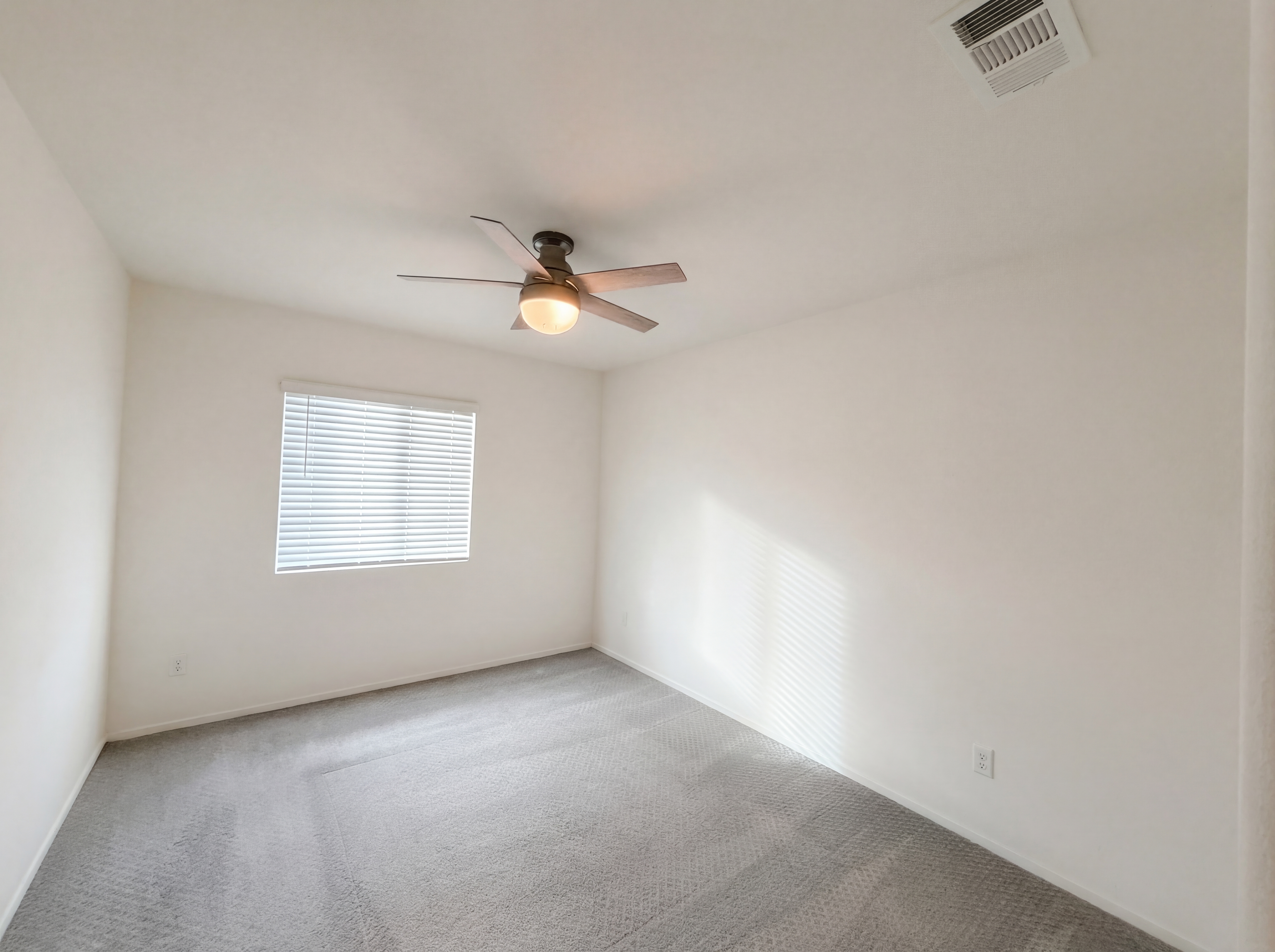 Photo 15 of 22 of 24266 Hazelnut Ave, Murrieta, CA