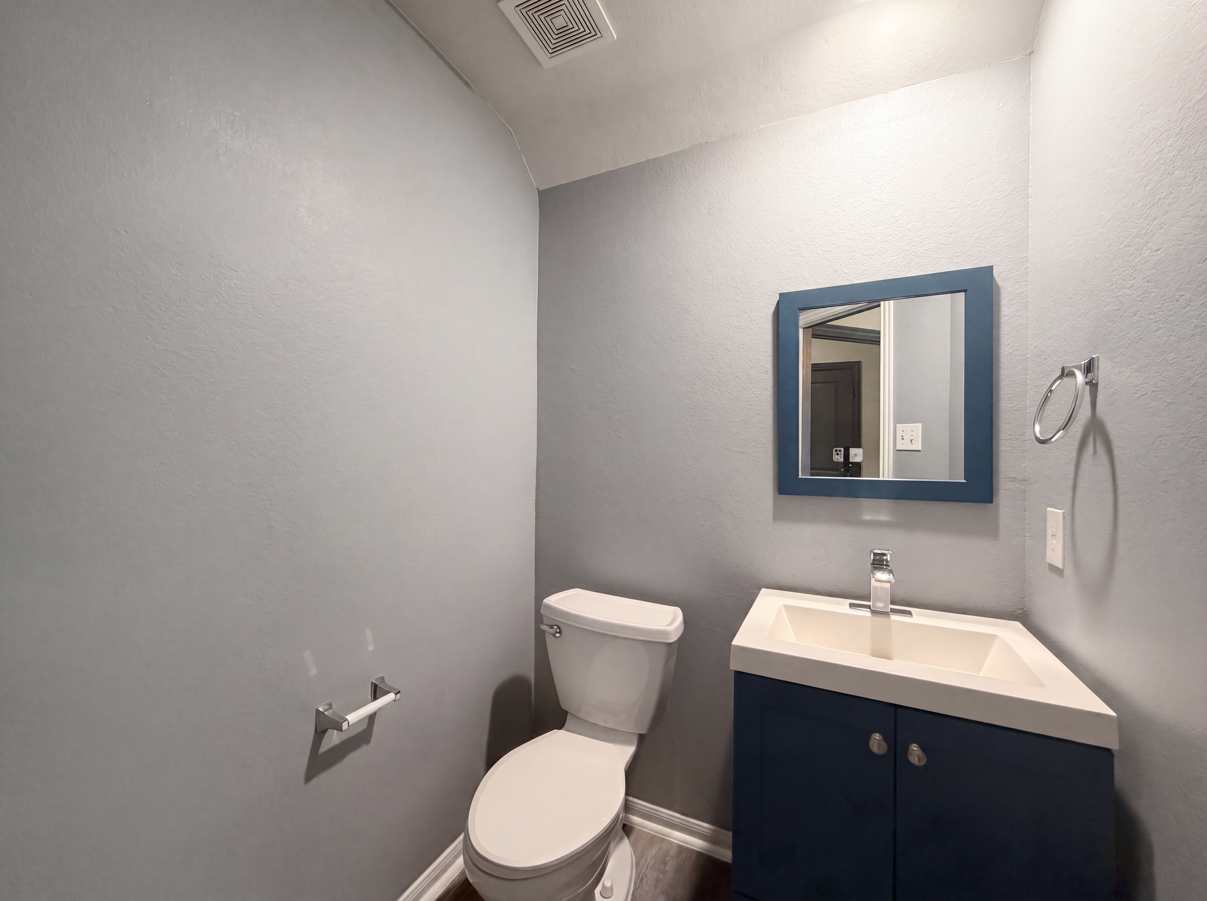 Photo 16 of 22 of 18664 Legend Oaks Dr, Magnolia, TX