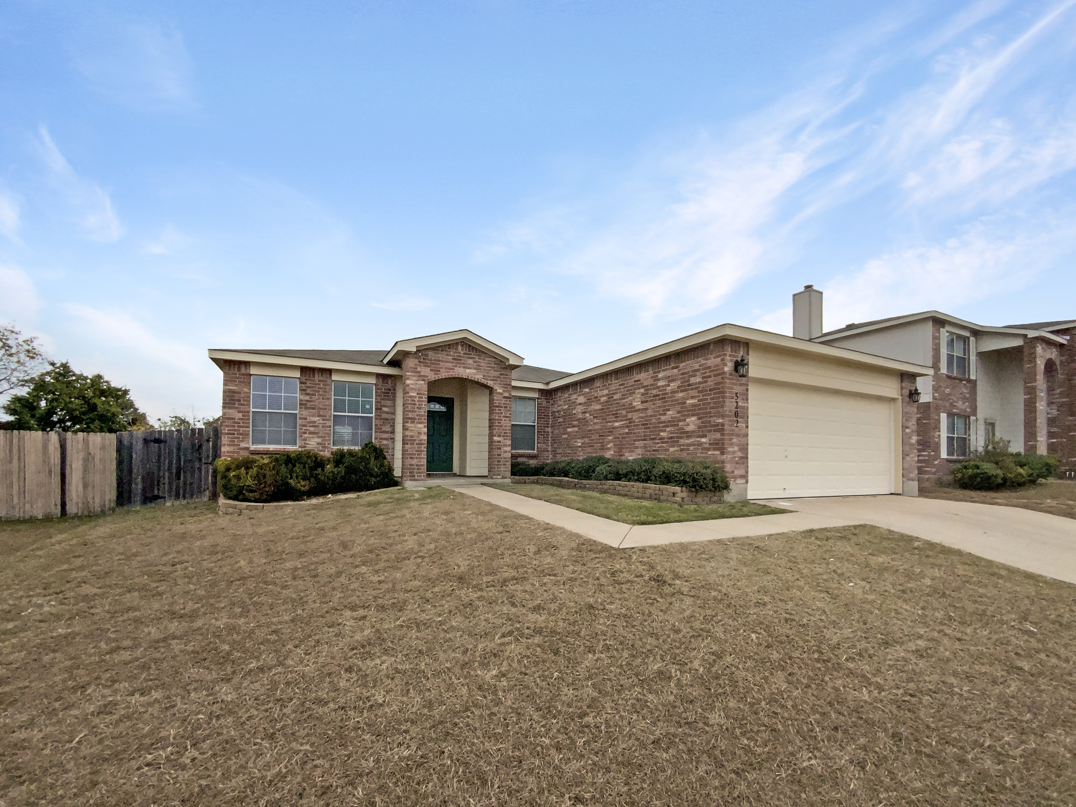 Photo 6 of 16 of 5202 Oster Dr, Killeen, TX