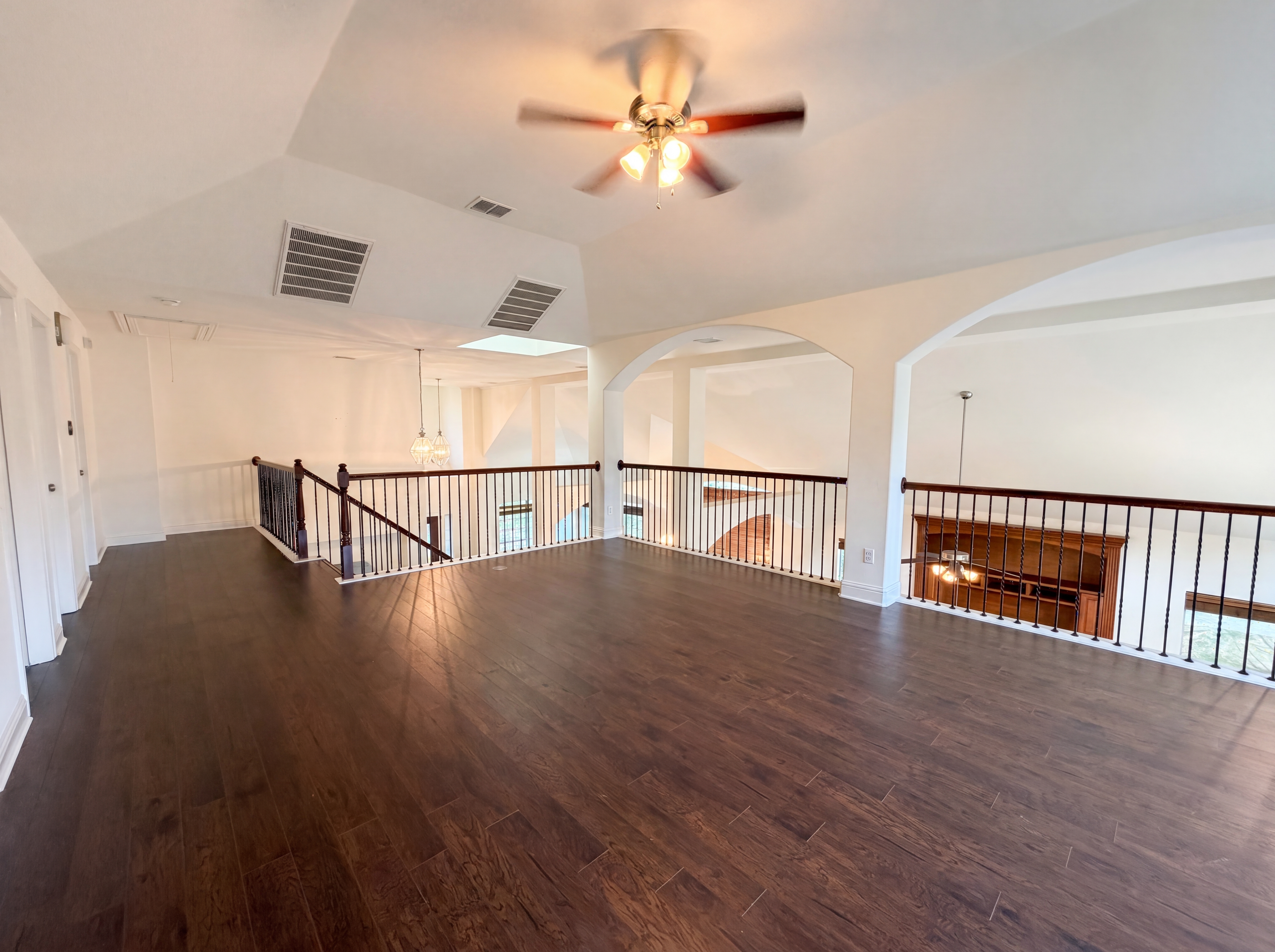 Photo 13 of 22 of 2446 Chesterfield Rd, Garland, TX