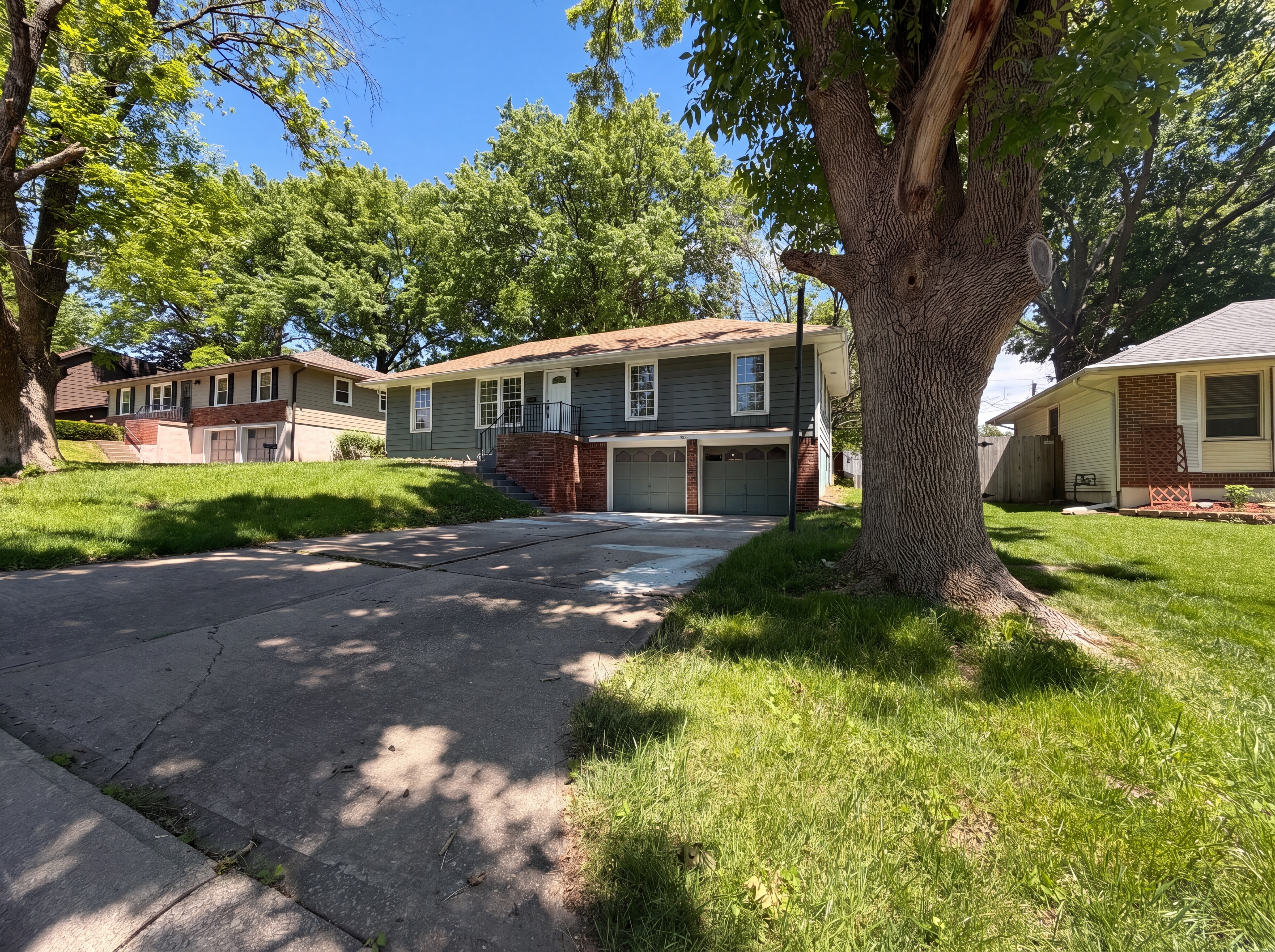Photo 17 of 21 of 3809 S Drumm Ave, Independence, MO