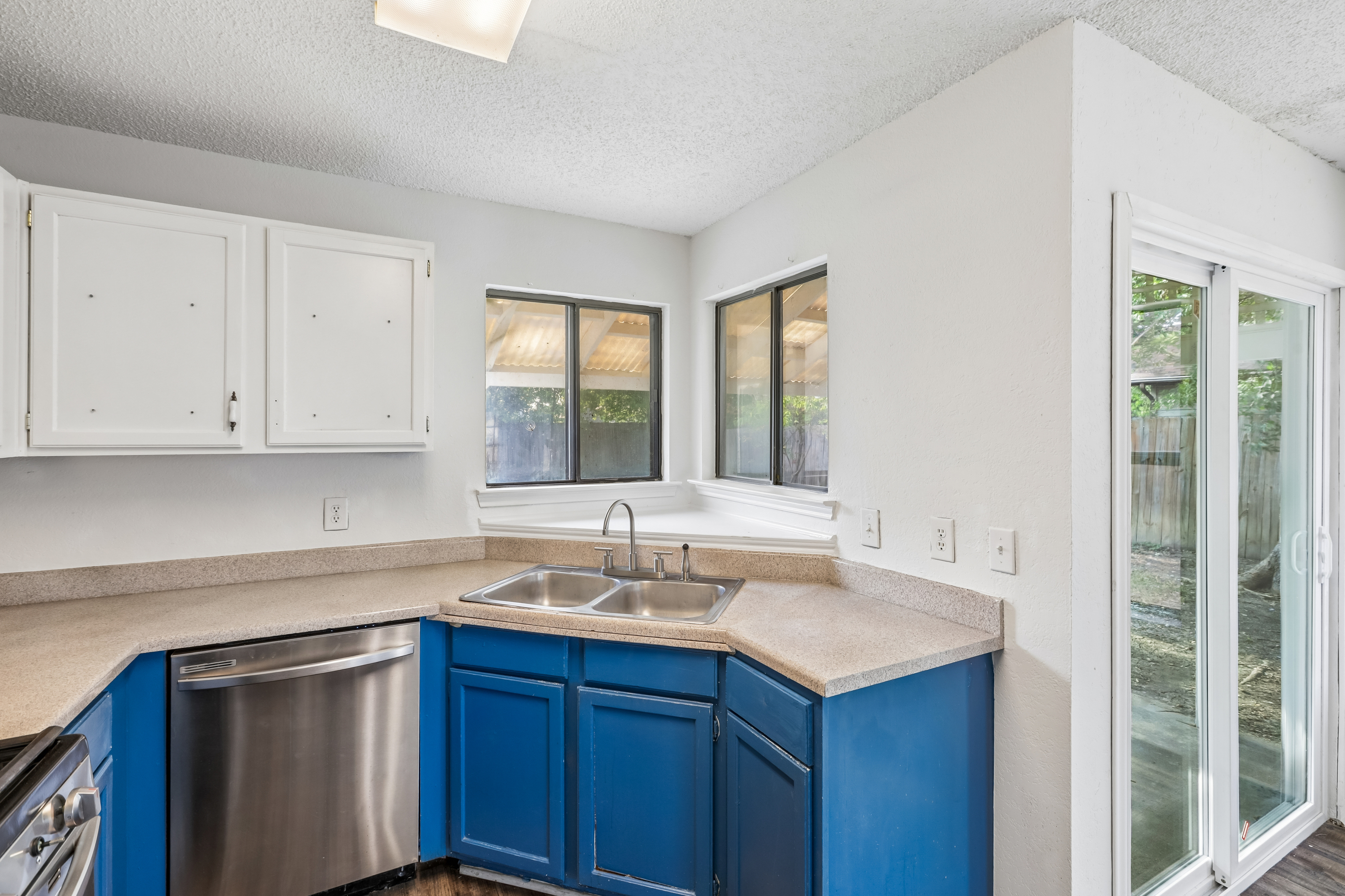 Photo 7 of 22 of 4508 Mesa Dr, Killeen, TX