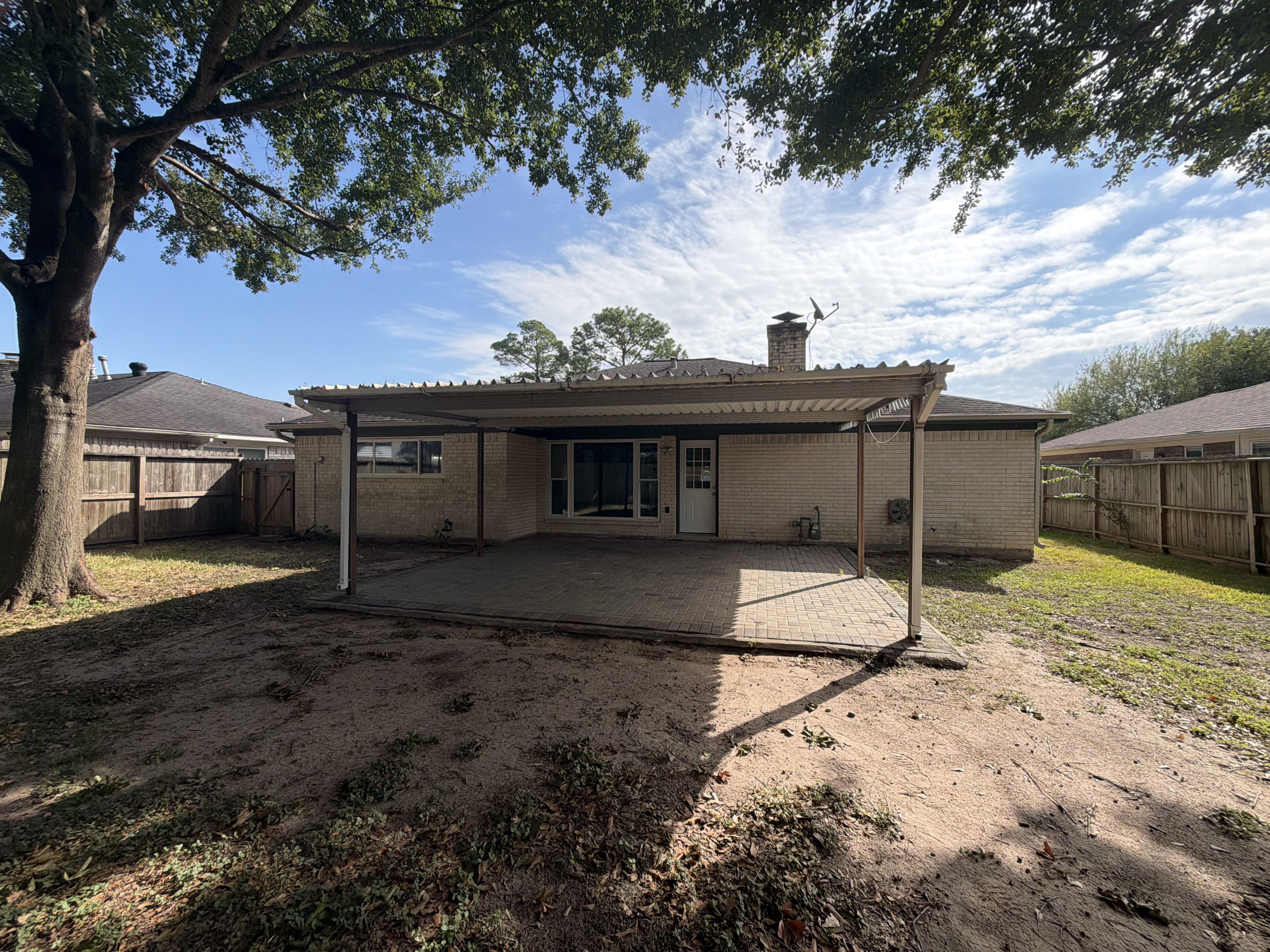 Photo 31 of 34 of 4514 Arapajo St, Pasadena, TX