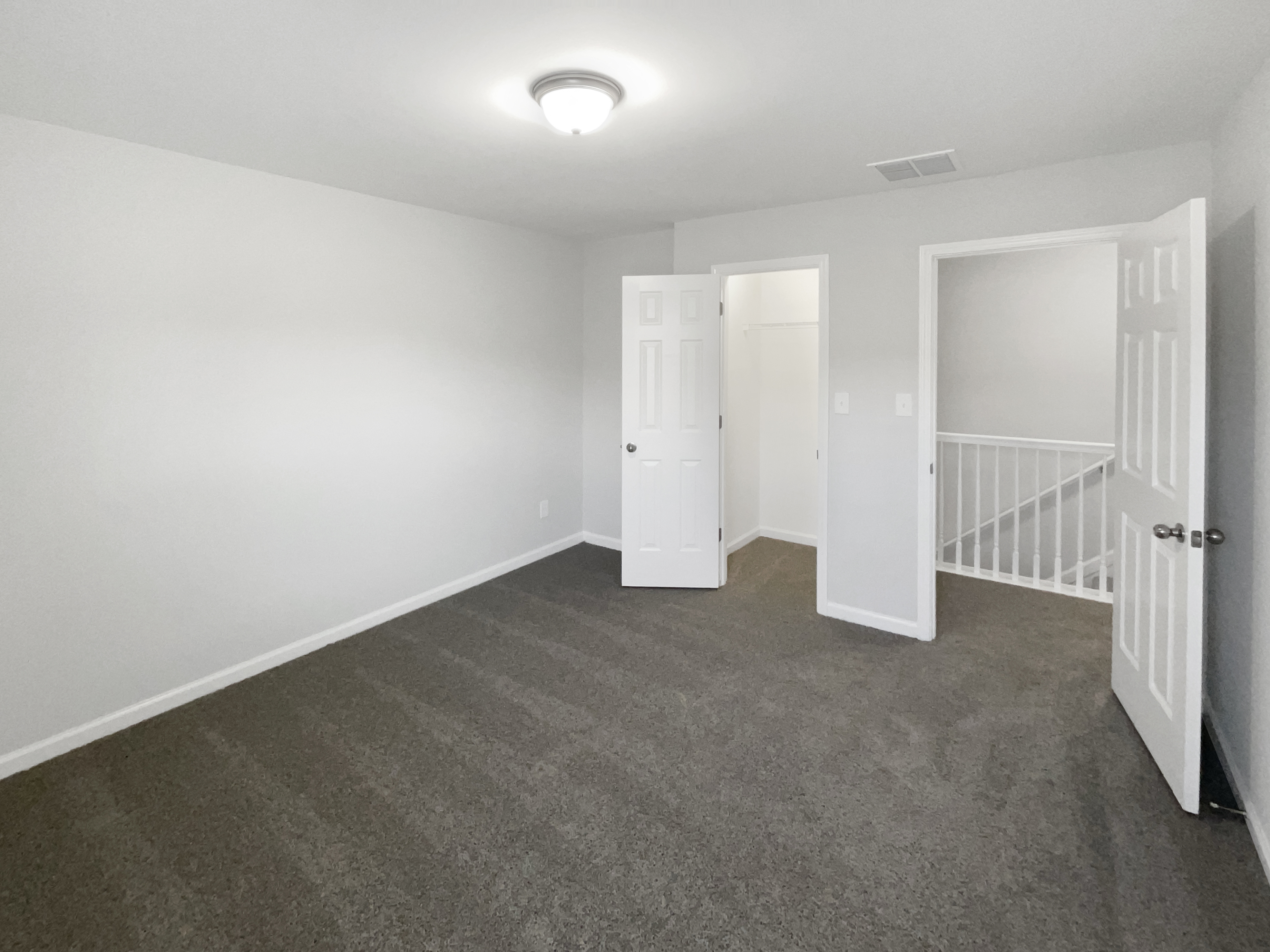 Photo 19 of 52 of 1622 Halliard Dr, Lawrenceville, GA