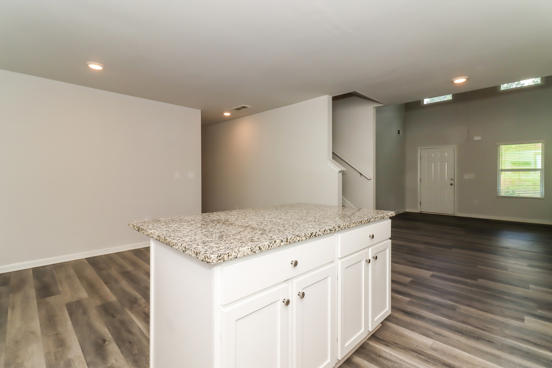 Photo 11 of 22 of 309 Muskogee Dr, Dallas, GA