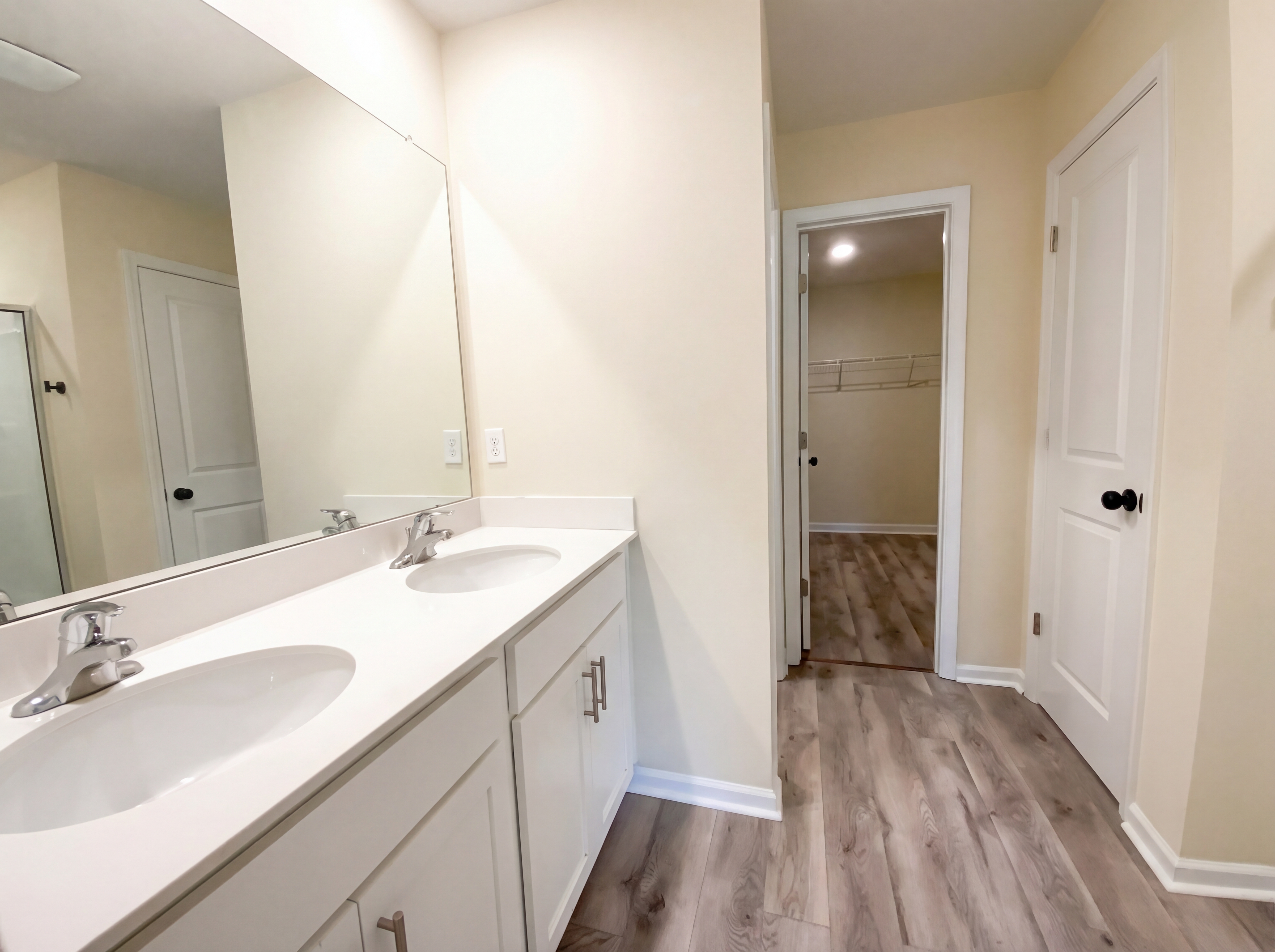 Photo 6 of 26 of 1242 Elterwater Ln, Spartanburg, SC