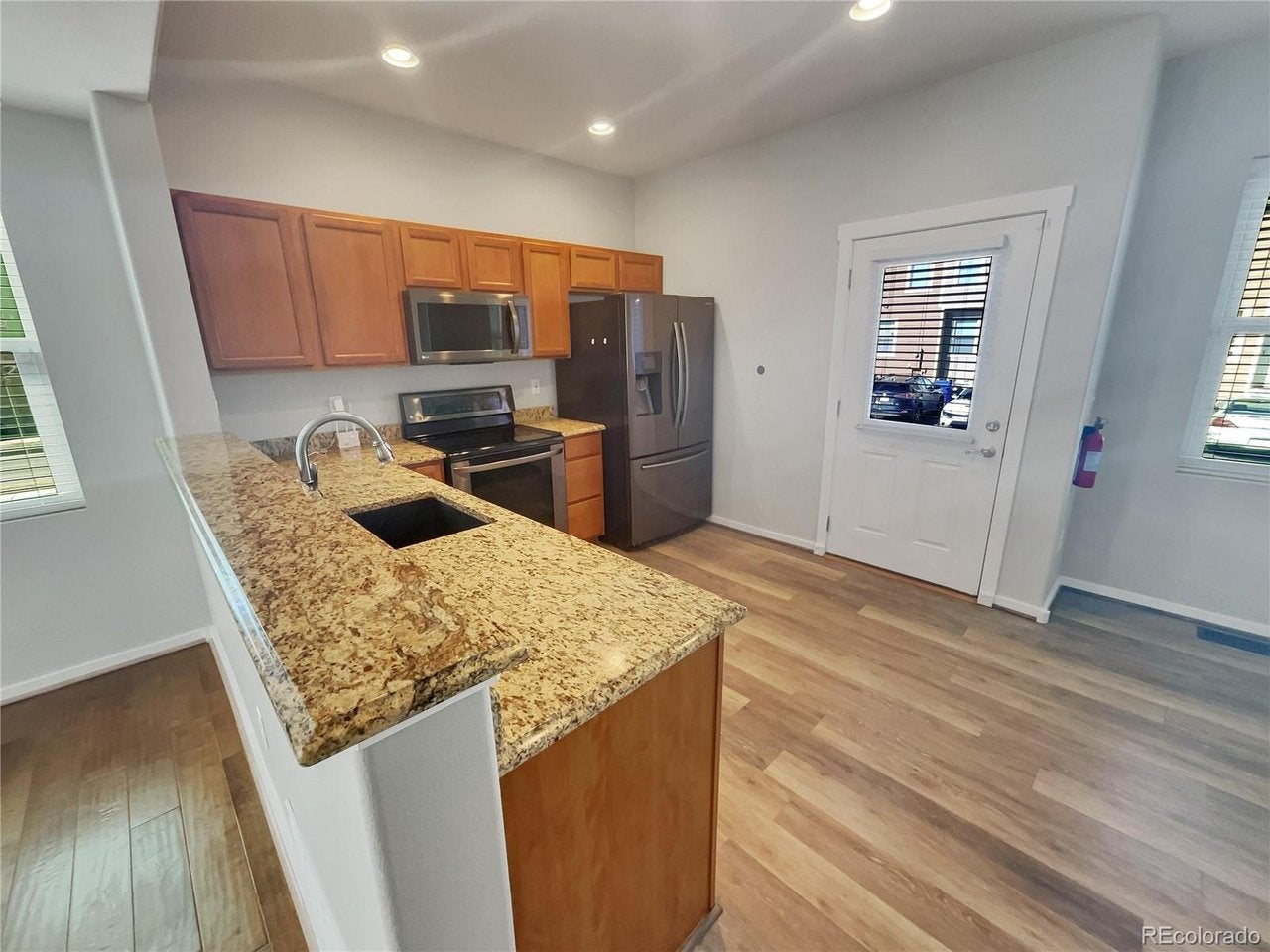Photo 3 of 16 of 5214 Dovetail Ln, Colorado Springs, CO