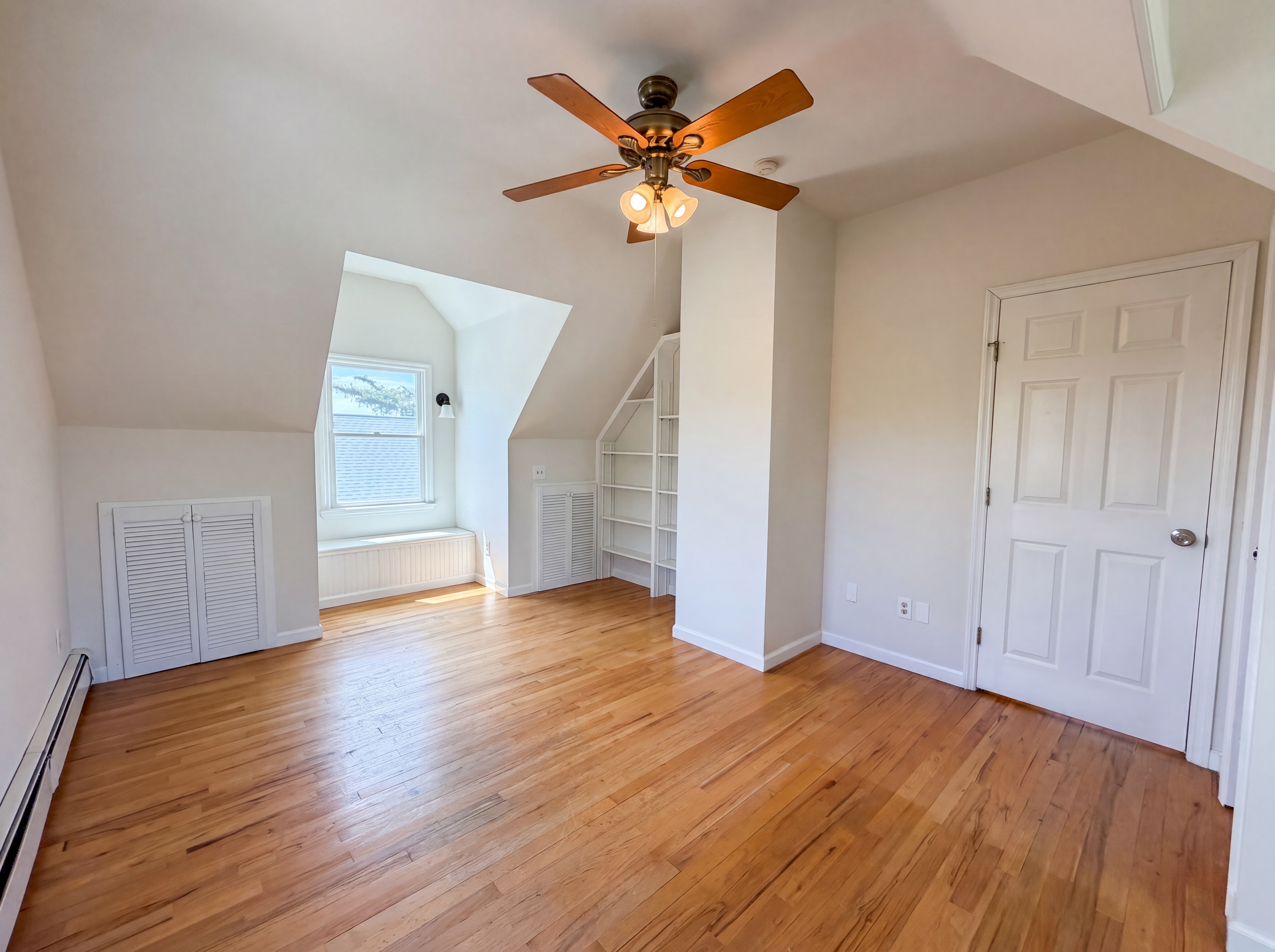 Photo 15 of 26 of 43 Highland Ave, Patchogue, NY