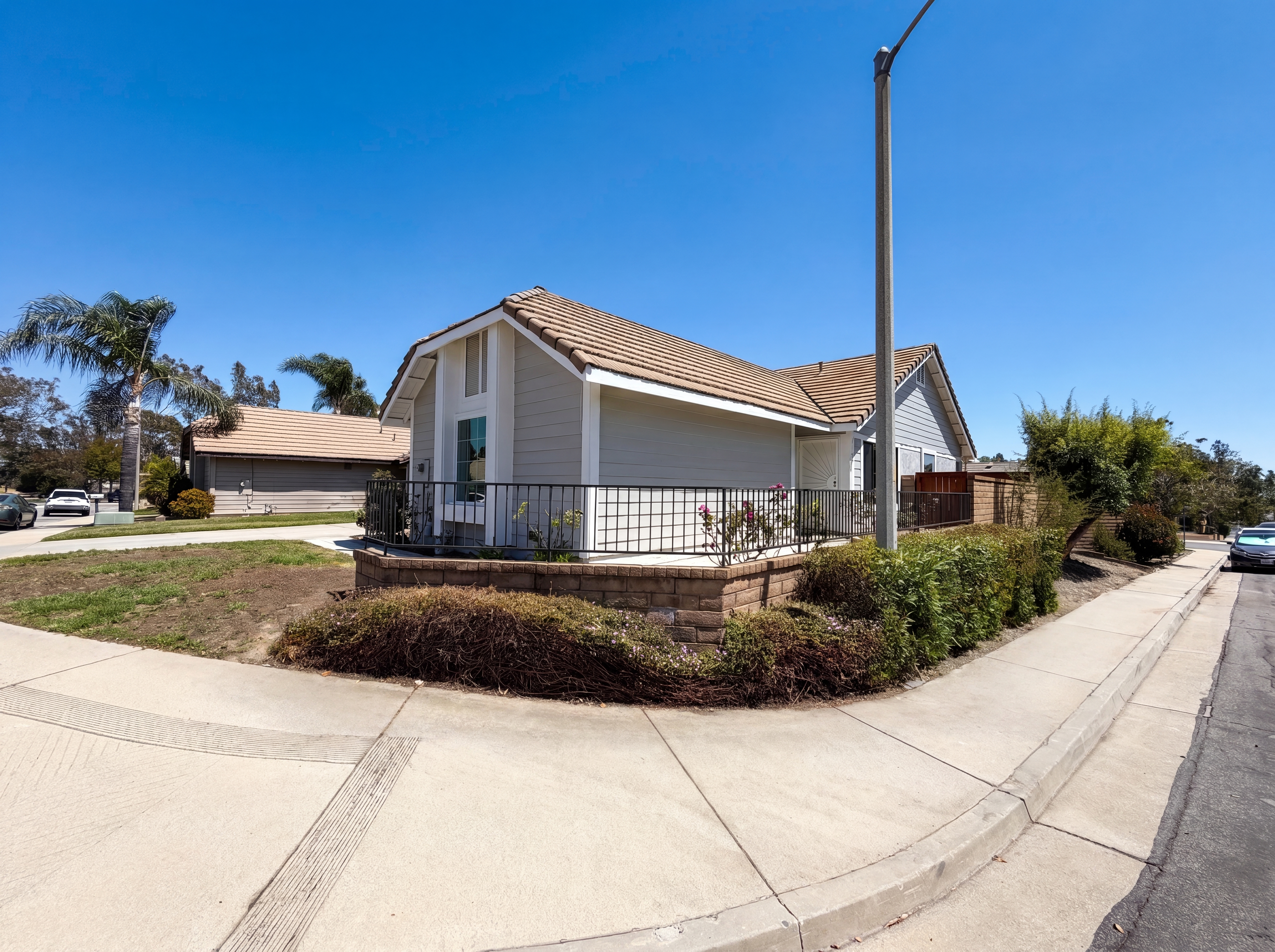 Photo 17 of 22 of 12305 Daisy Ct, Rancho Cucamonga, CA