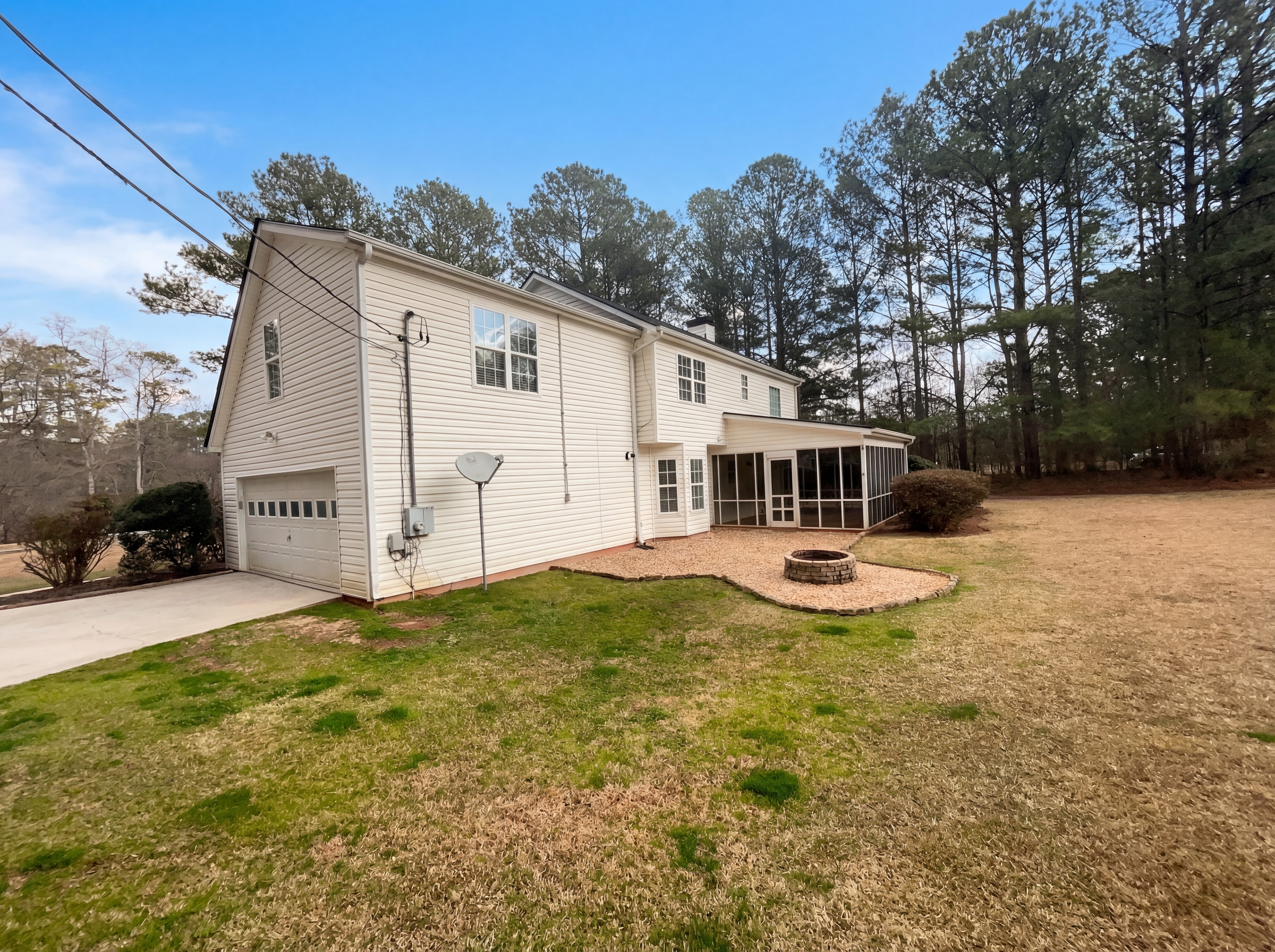 Photo 7 of 22 of 70 Sunny Brook Dr, Newnan, GA