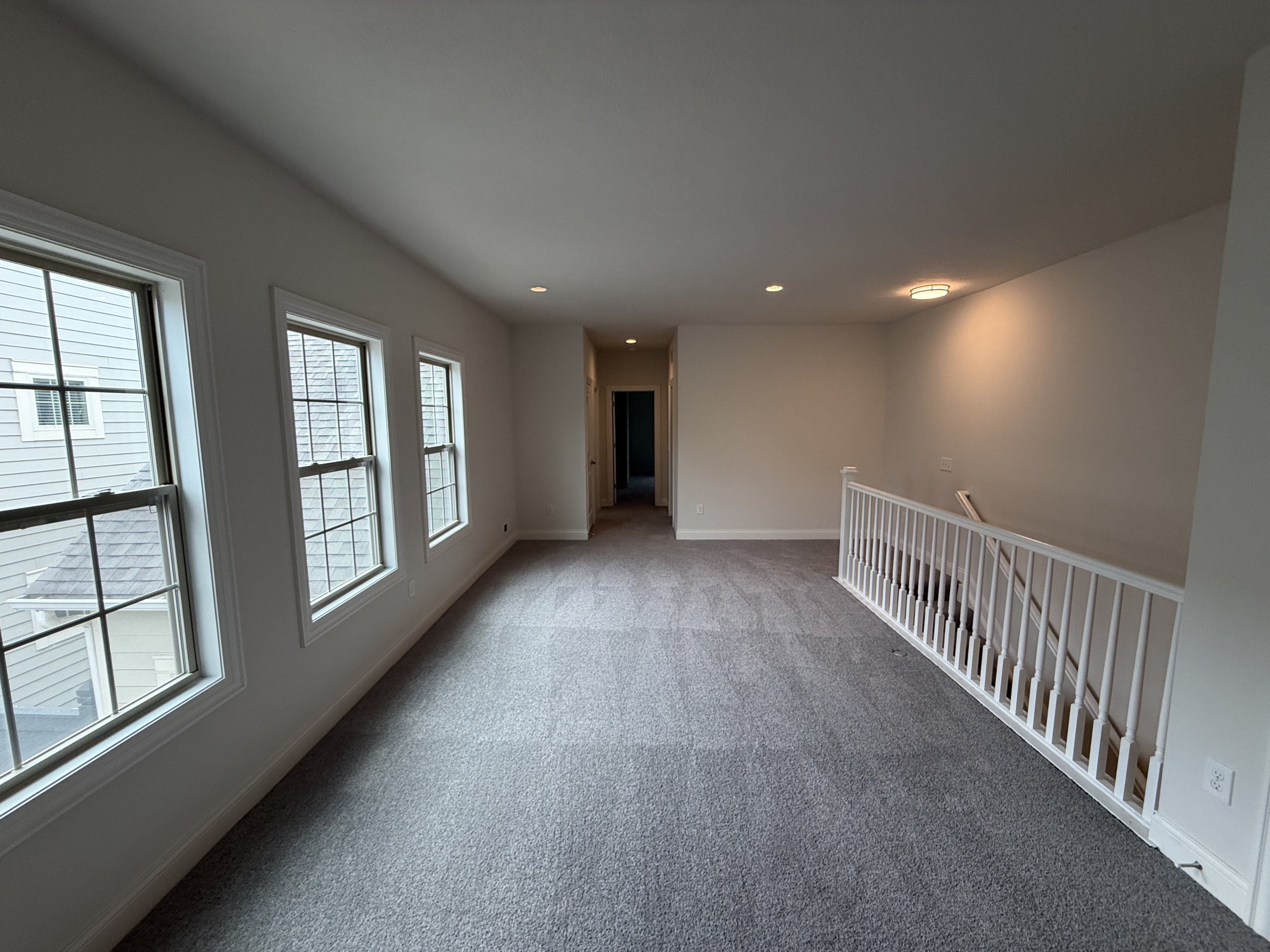 Photo 21 of 37 of 4230 Troutbrook Dr, Dublin, OH