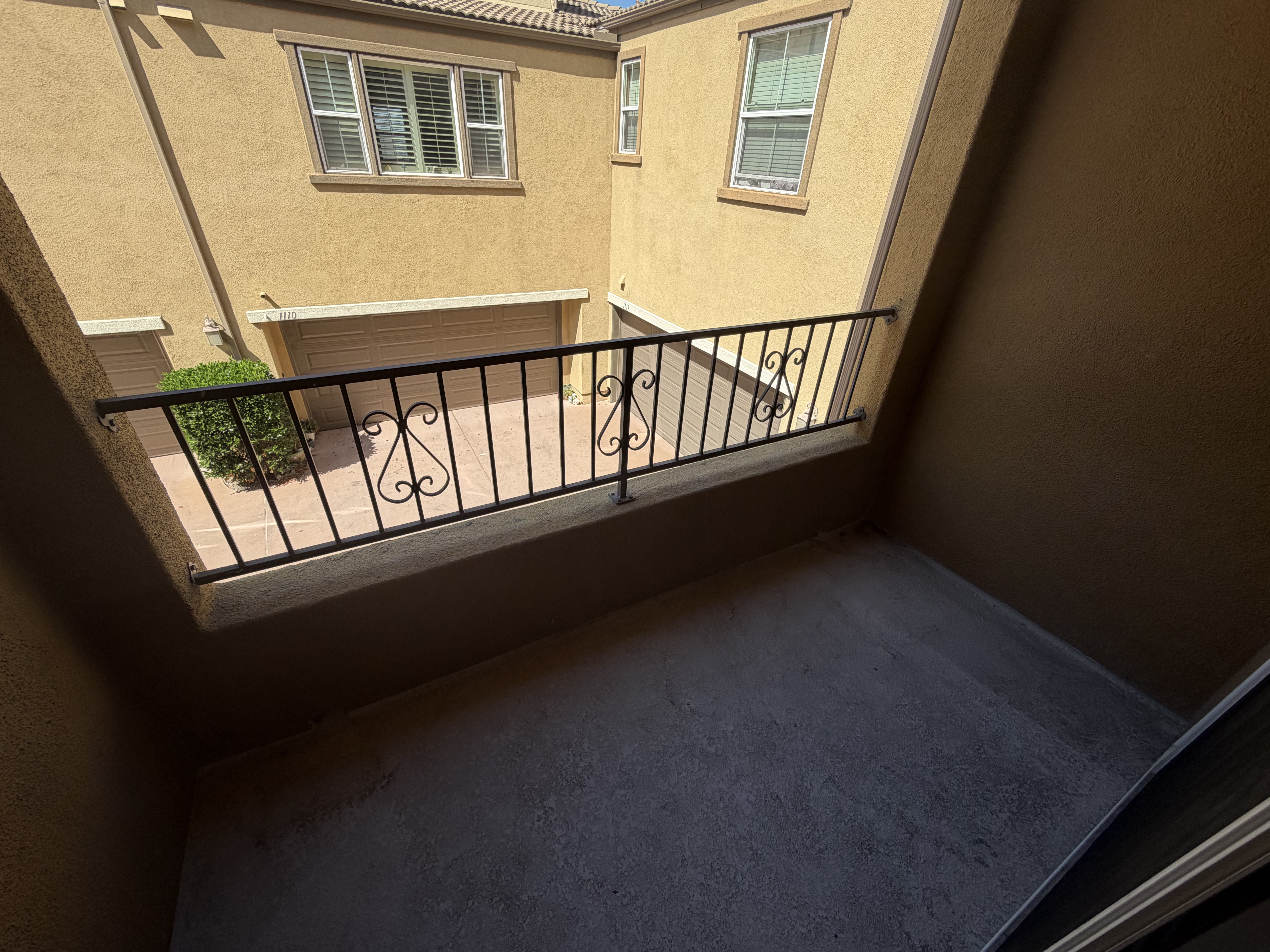 Photo 16 of 22 of 1115 Calabria St, Santee, CA