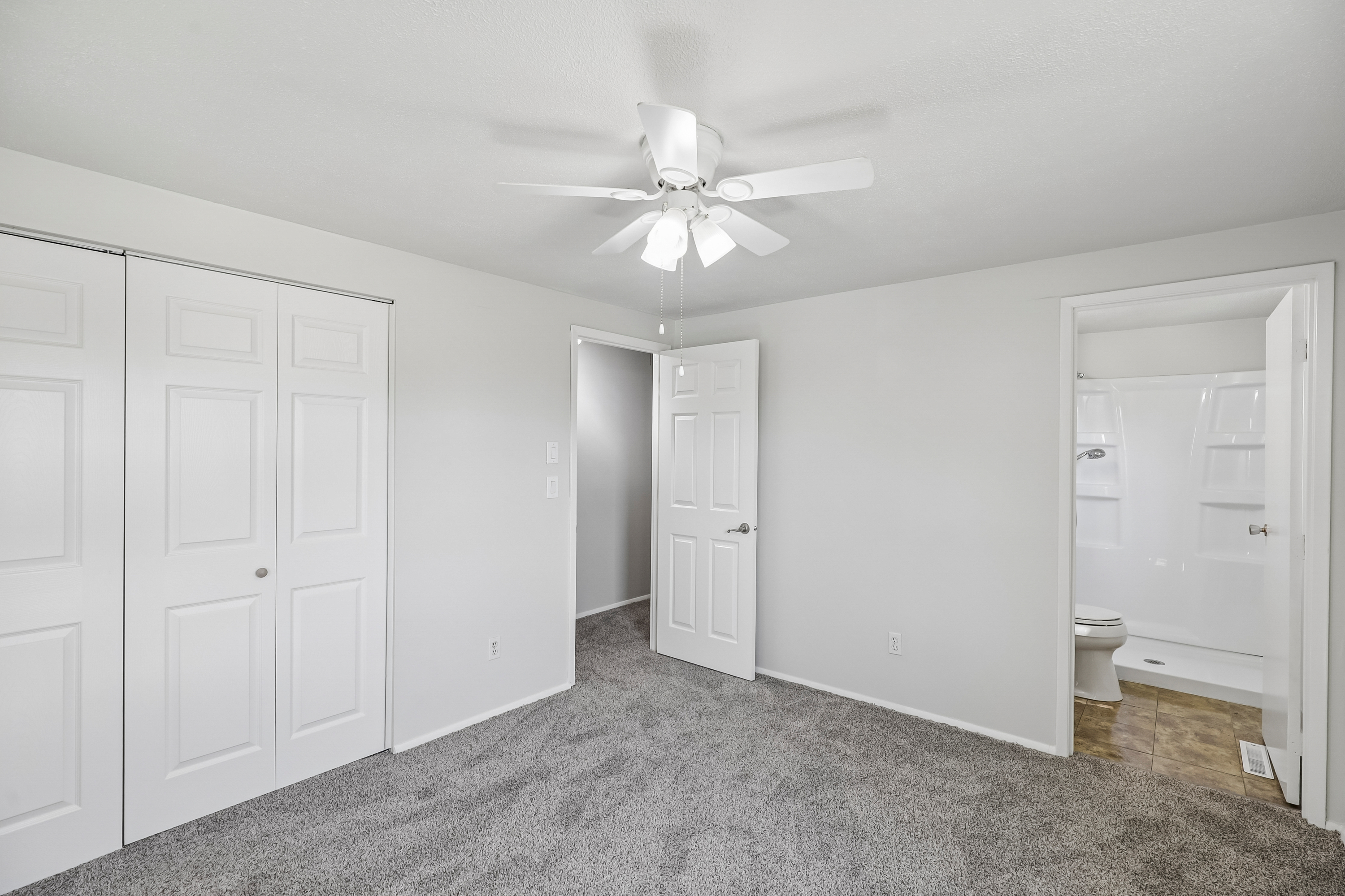 Photo 34 of 39 of 6423 Luton Ct, Dayton, OH