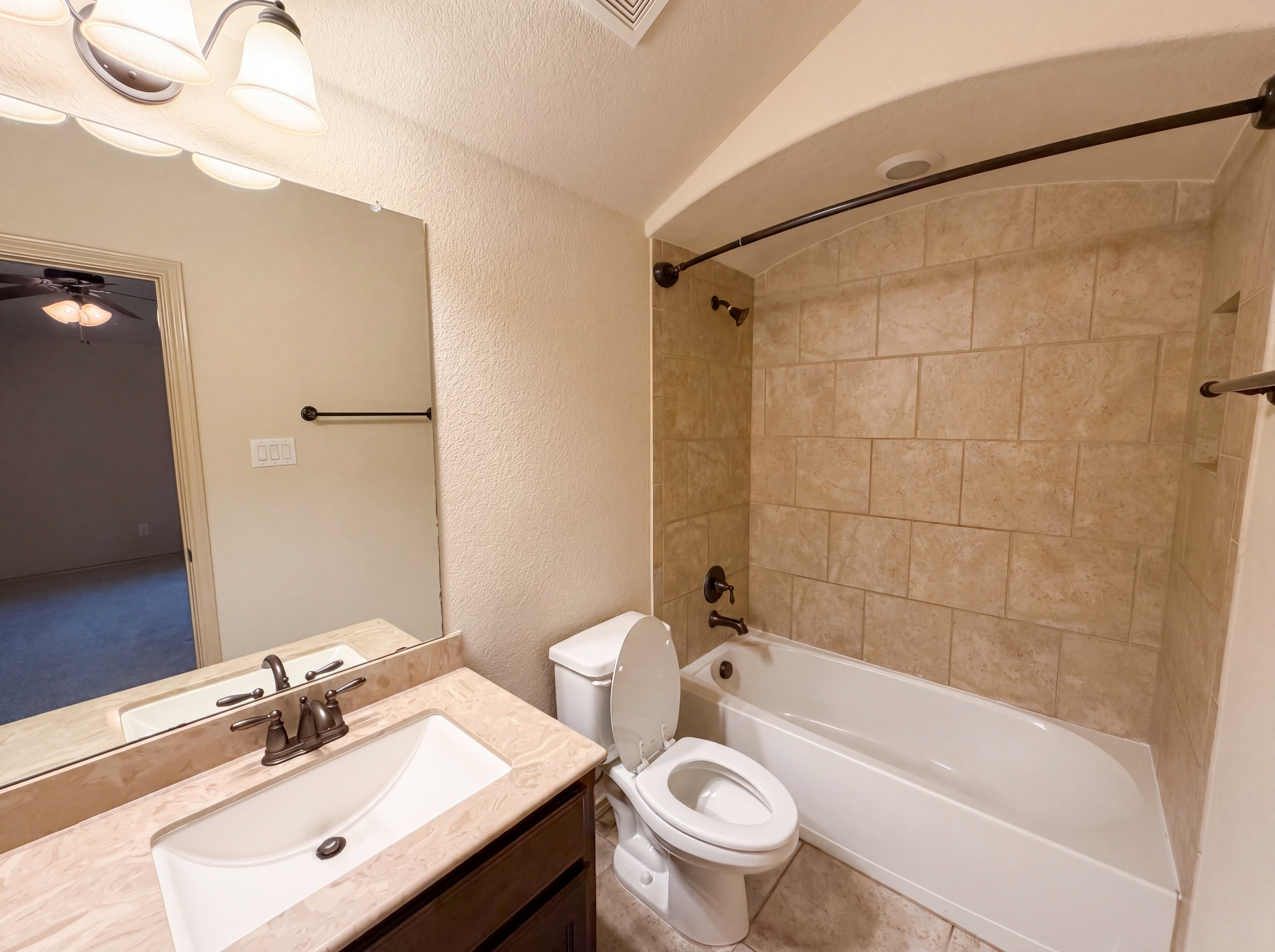 Photo 15 of 19 of 1217 Ashley Dr, Weatherford, TX