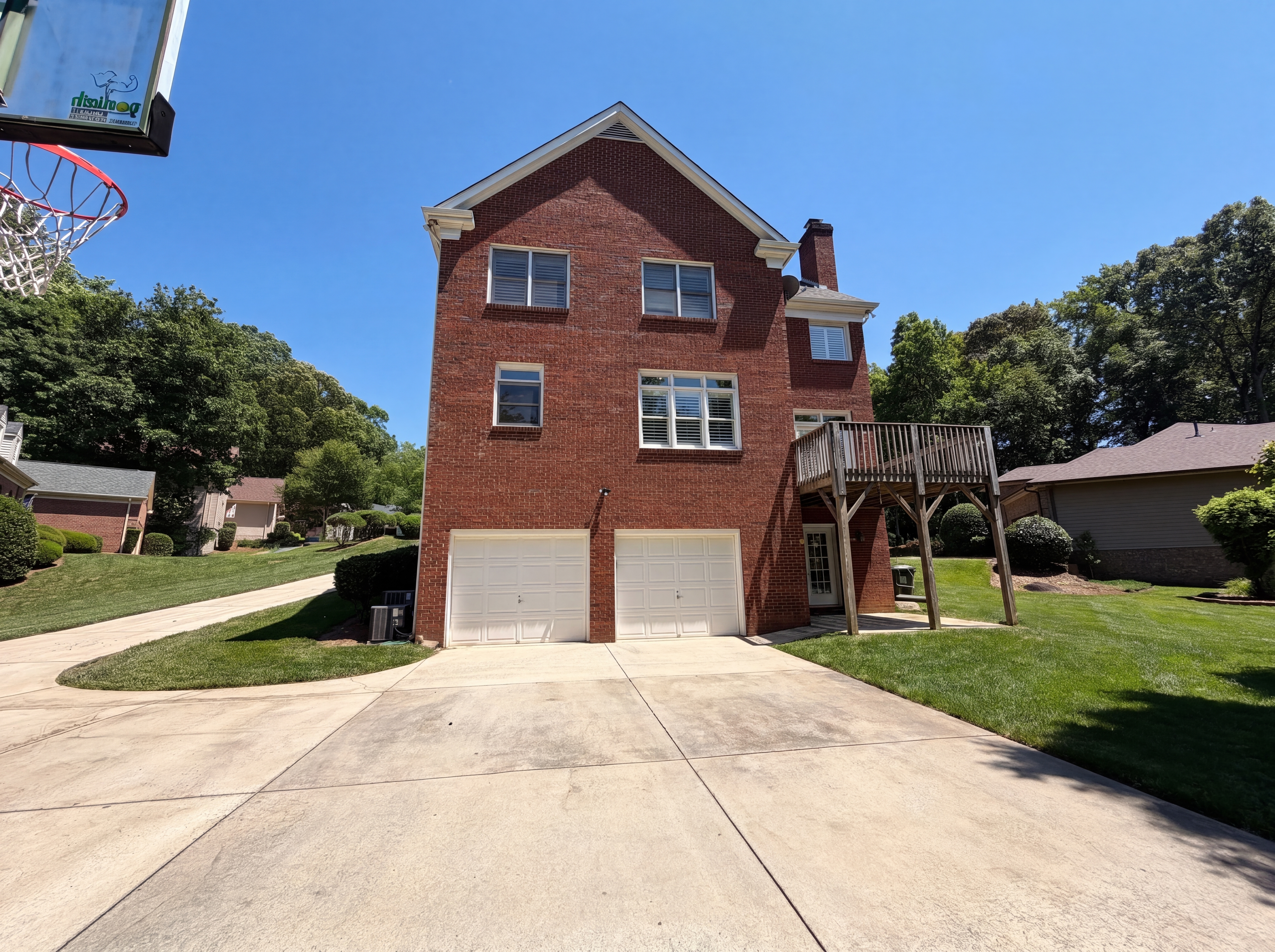Photo 5 of 21 of 15130 Stonegreen Ln, Huntersville, NC
